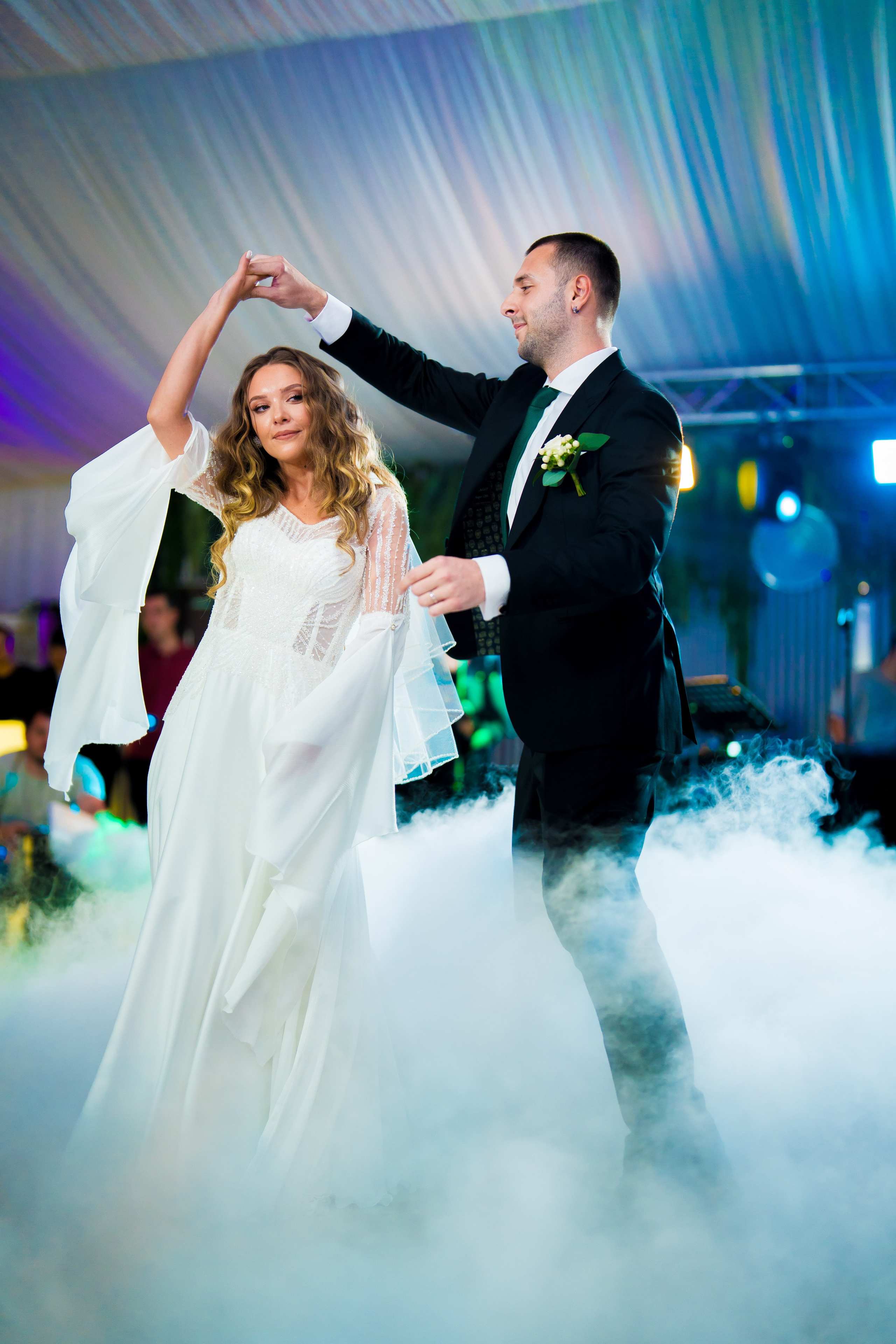 PARTY. Gabriel Florea — Fotograf nuntă București