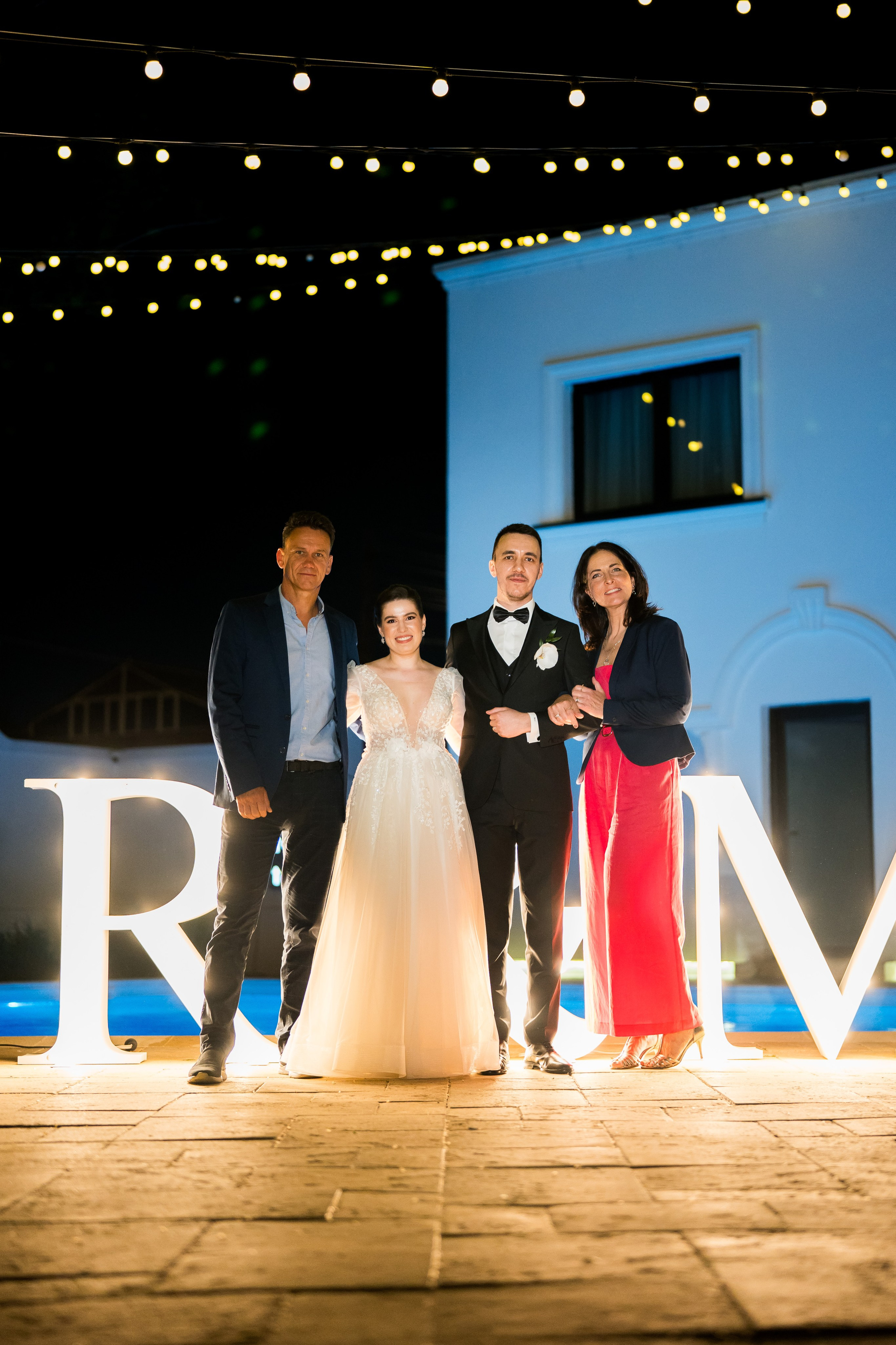 PARTY. Gabriel Florea — Fotograf nuntă București