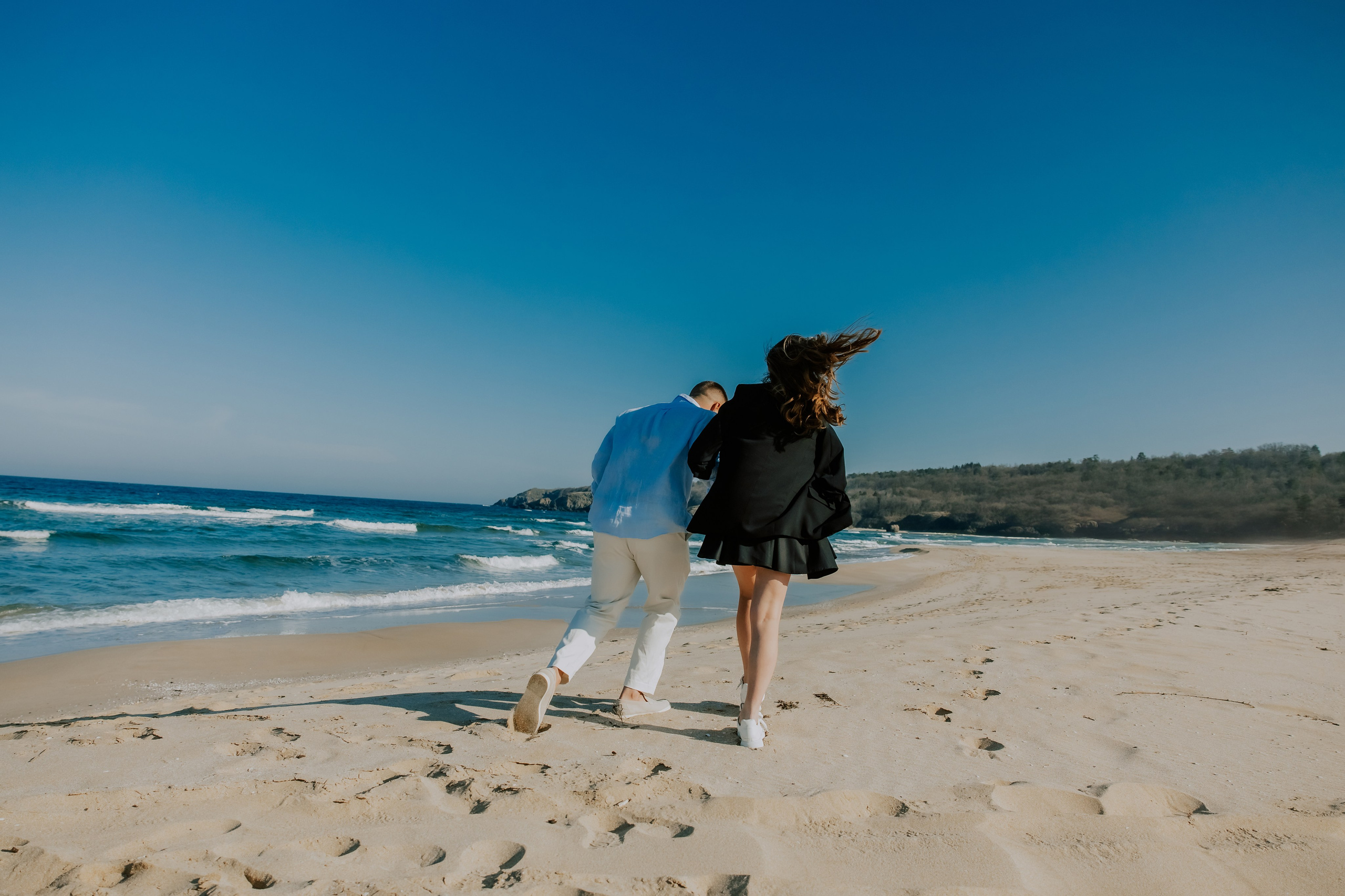 Годеж на плажа. Фотограф Ирина Йотова