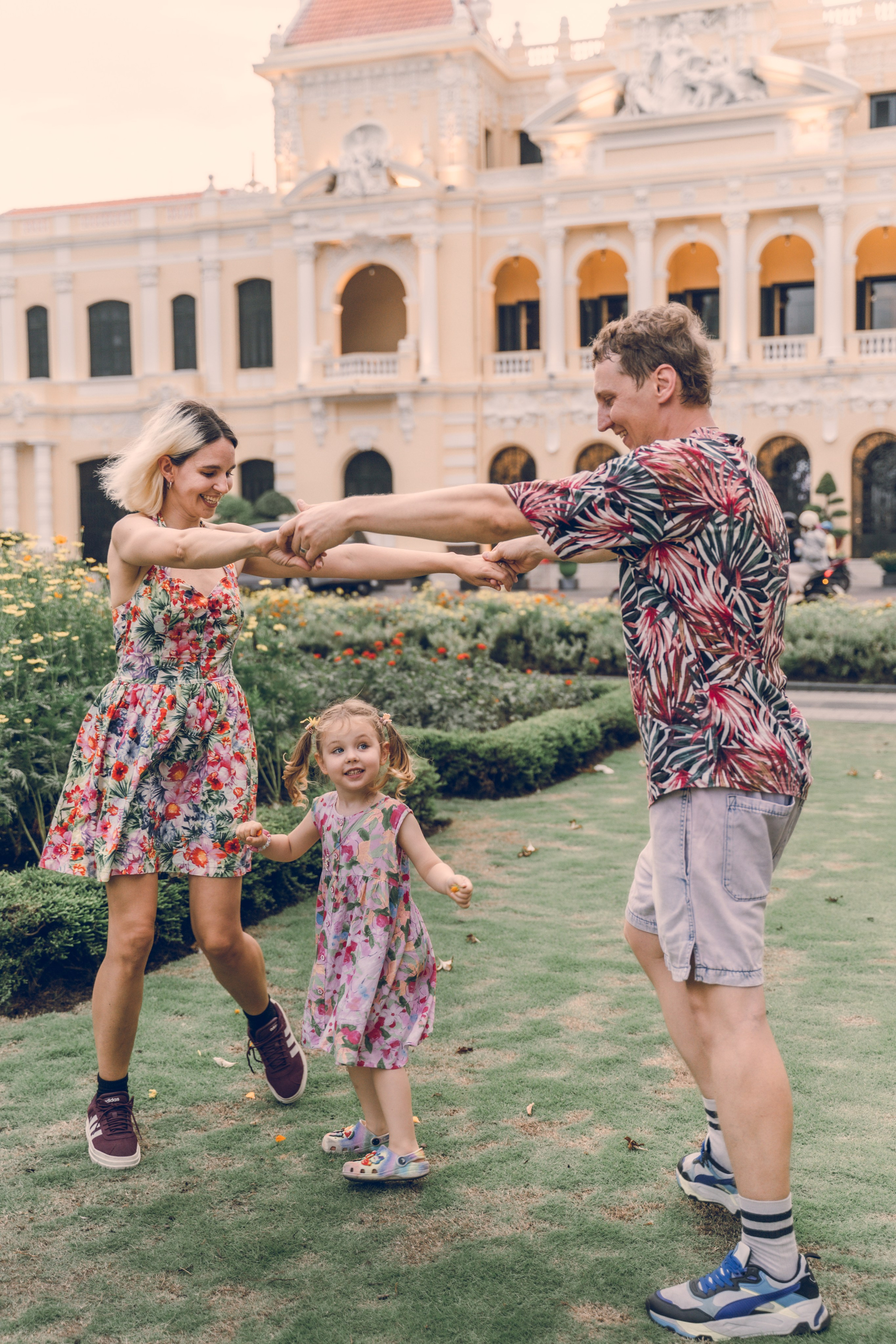 Family Photography in Hoi An | Natural & Candid Moments. Photographer in Hoi An — Veronika Guzenko. Natural photoshoots for couples, families and solo travelers. Book your shoot today