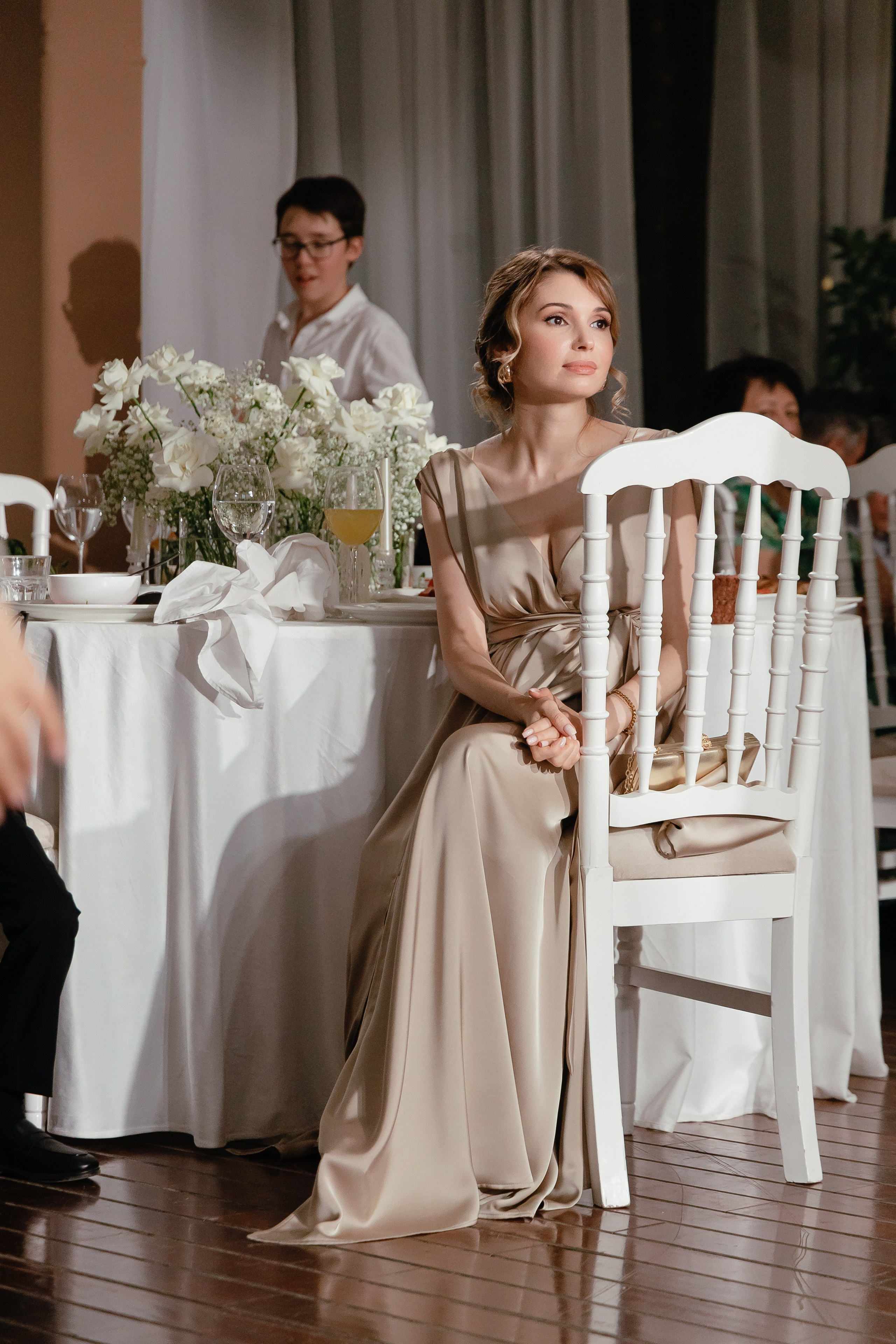 Thomas & Suyumbika. Главная