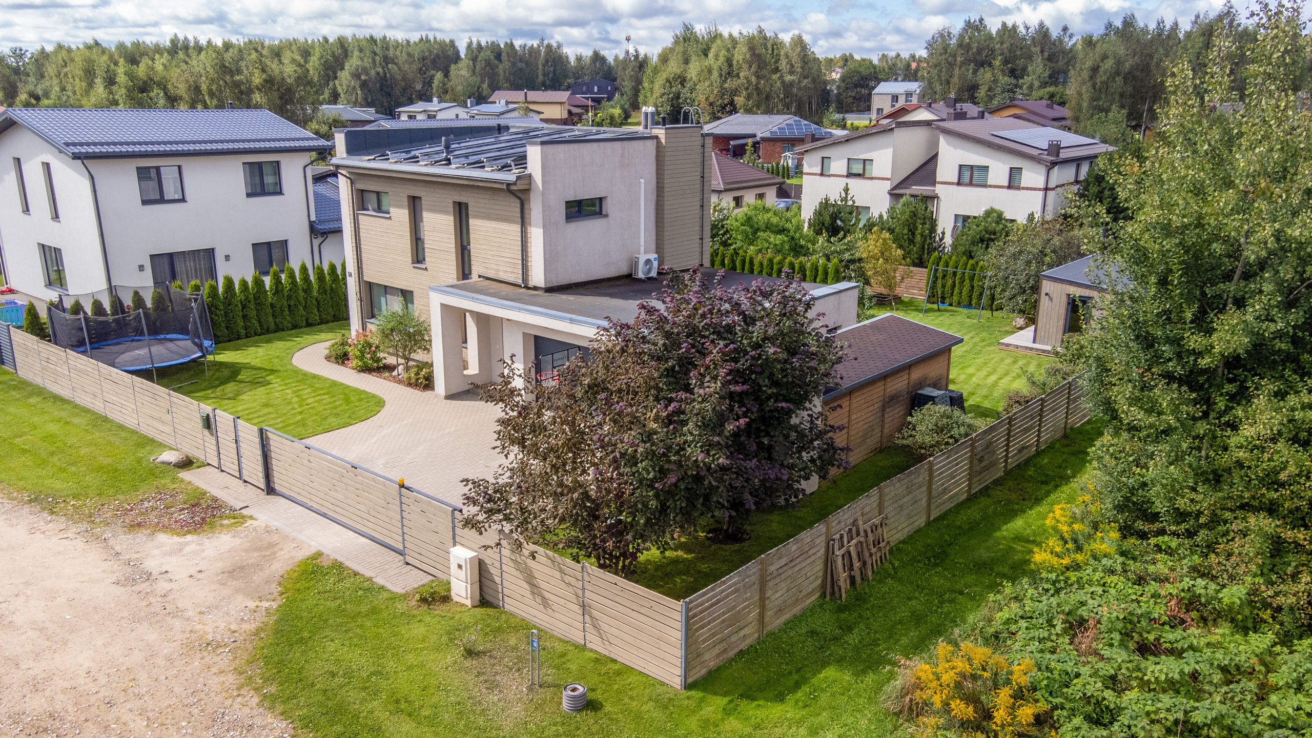 M. Krupavičiaus g. 18. Elina Sapiega fotografė Vilniuje