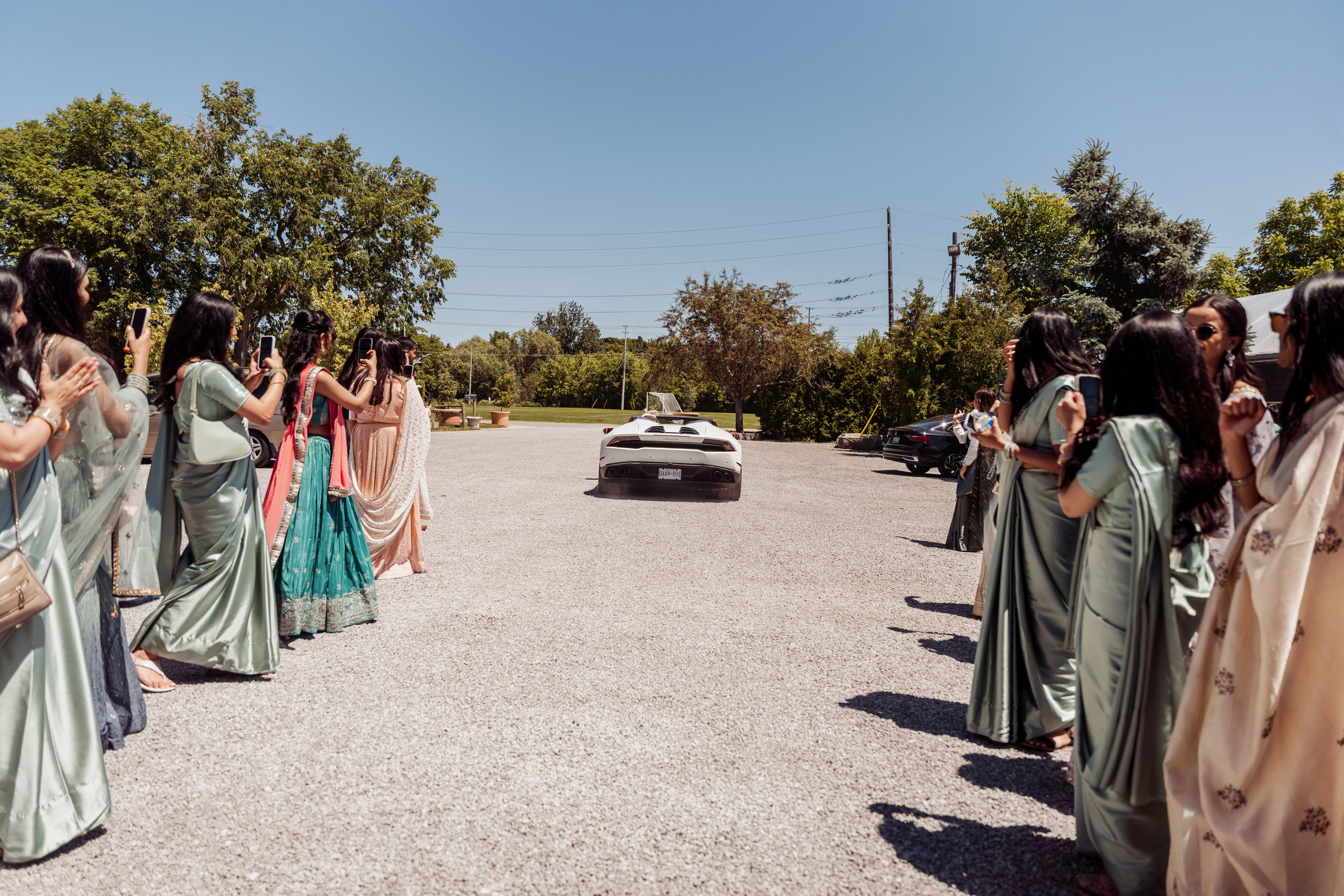 Darshil & Shailja. Wedding Photographer & Cinematographer studios