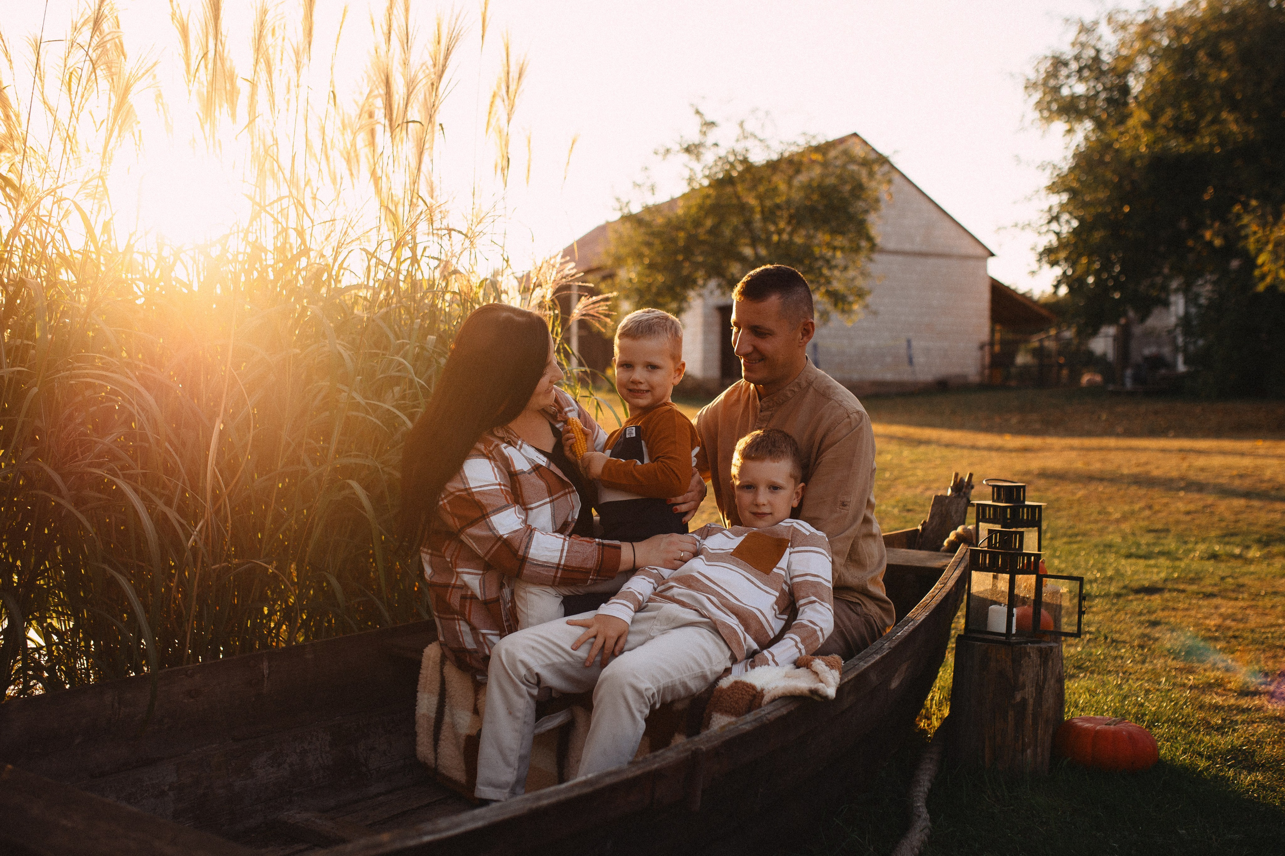 Pełna emocji fotografia sesja rodzinna i love story par zakochanych lifestyle | Natalia Malinowska Fotografia | Augustów Warszawa. Natalia Malinowska Fotografia | Fotograf ślubny i rodzinny Augustów Warszawa