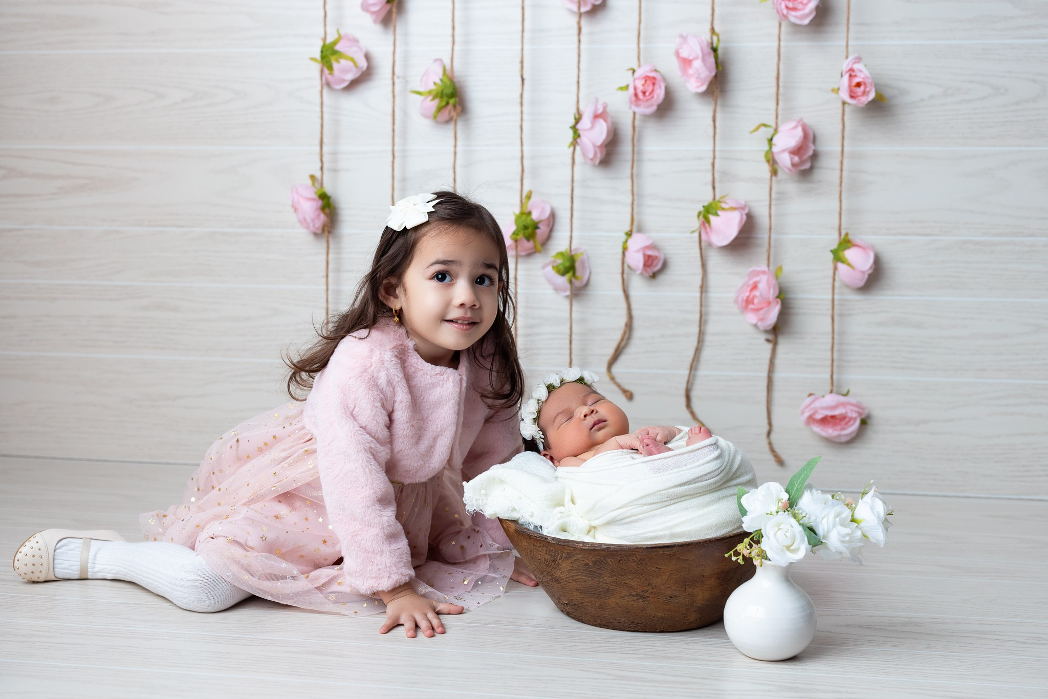 Harmony Newborn Photoshoot. Professional family, maternity & newborn photographer in North Charleston, SC, creating timeless portraits