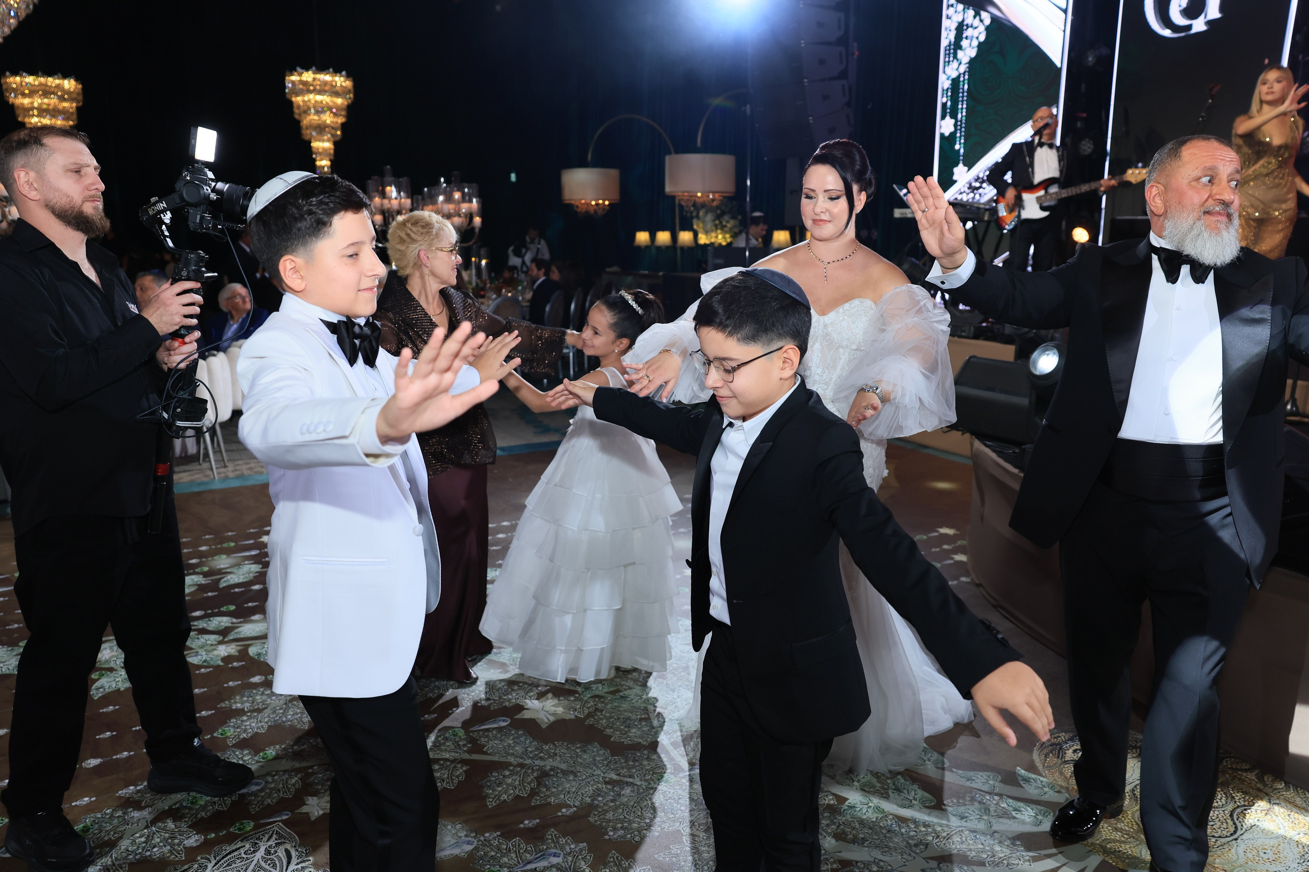 DANIEL. Фотографы на свадьбы и мероприятия Студия «Шалом»