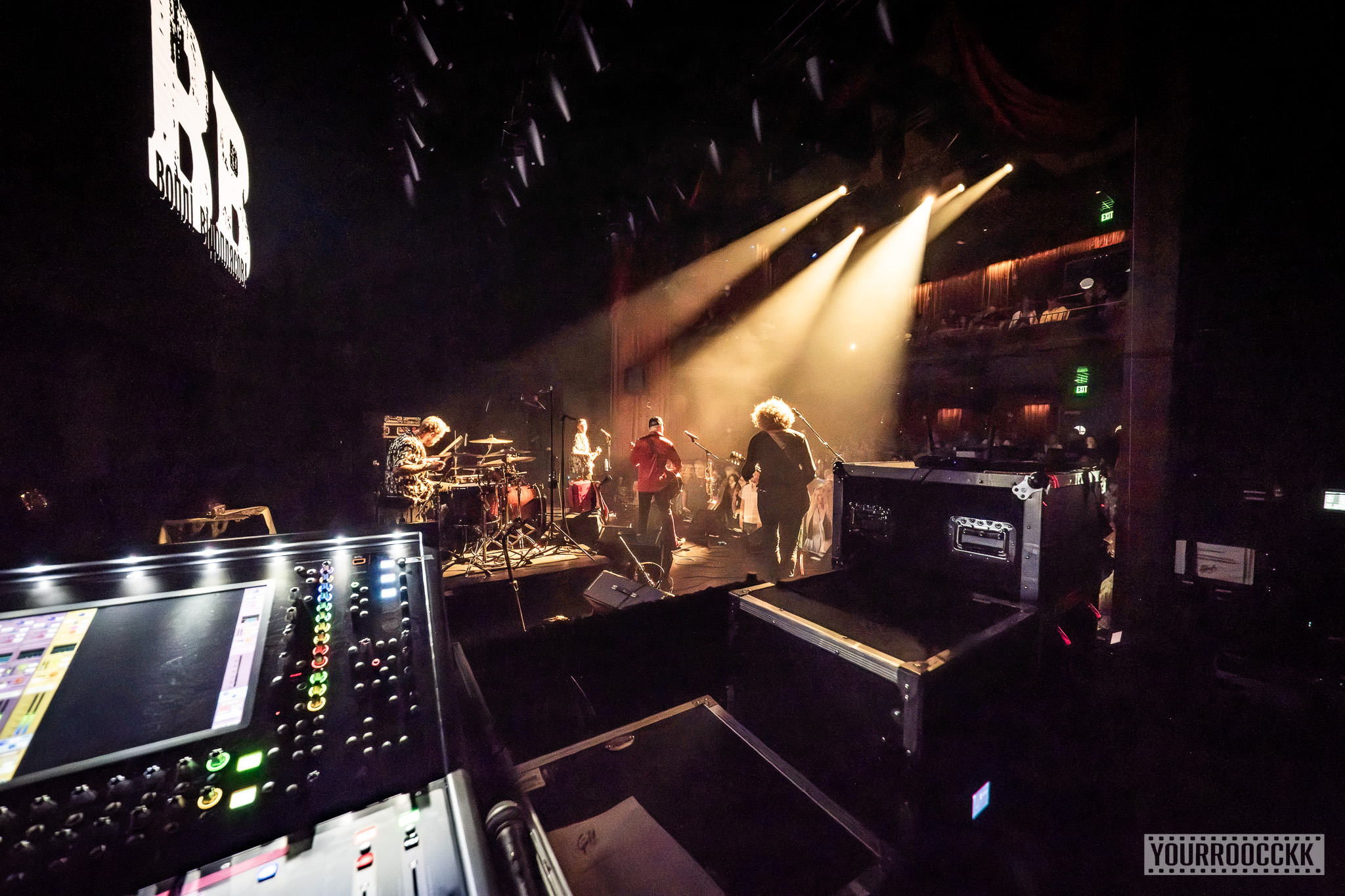 BB / VOPLI VIDOPLIASSOVA. Reportage concert portrait photography in the San Francisco Bay Area