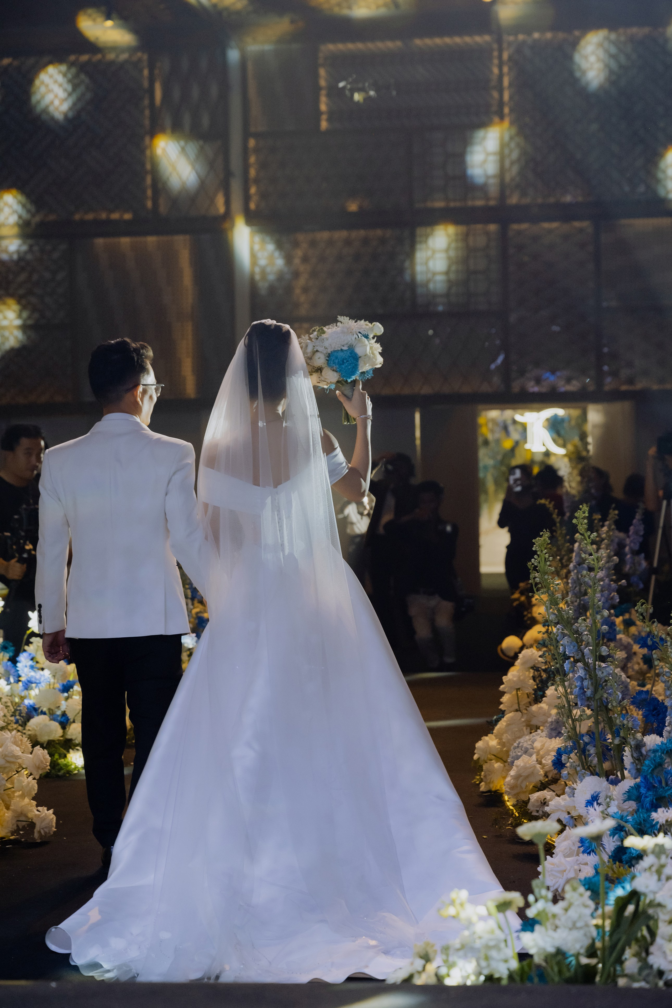 THANH THUÝ & TRỌNG KỶ. Nhiếp ảnh gia đám cưới hàng đầu tại Thành Phố Hồ Chí Minh