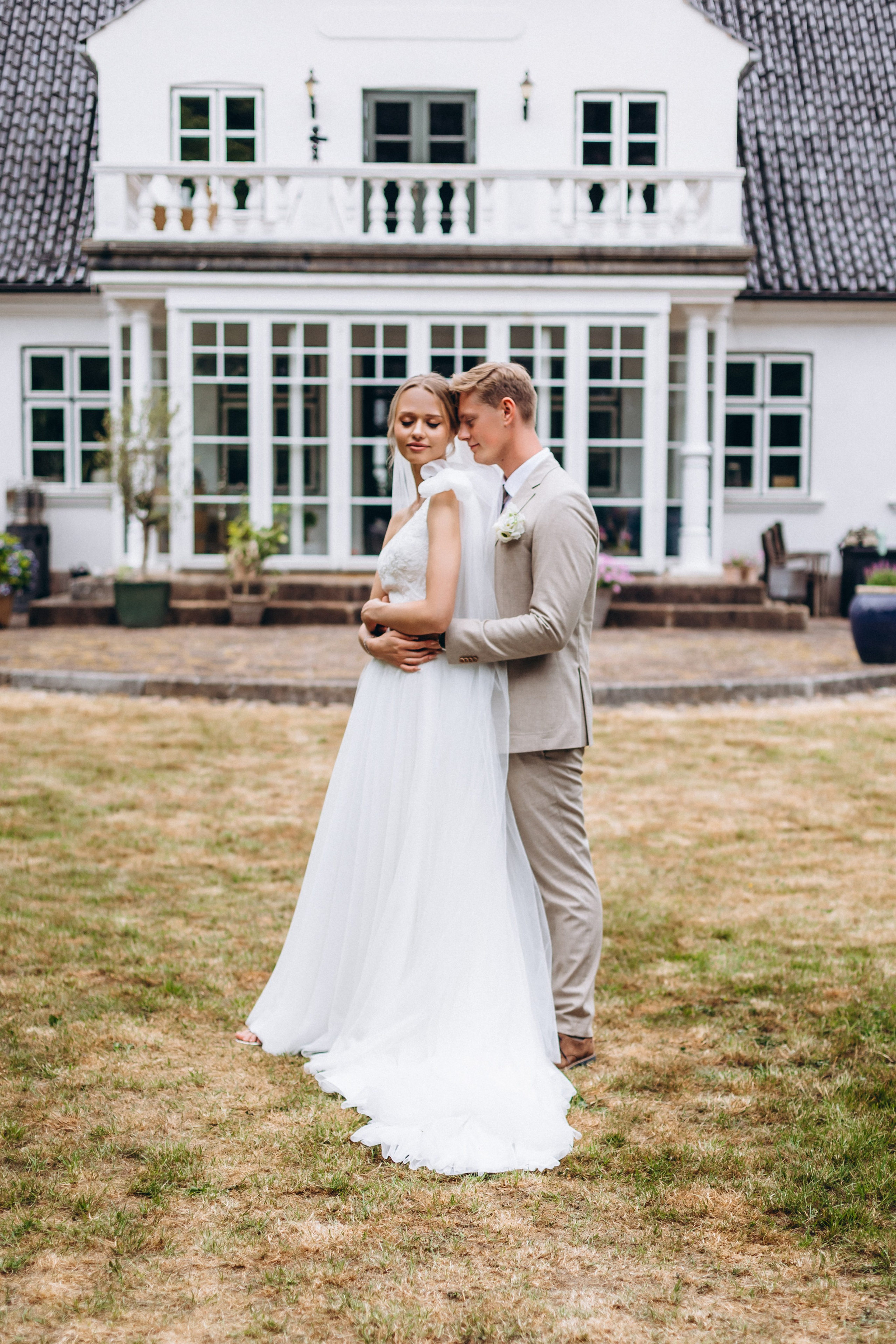 Snezhana & Max. Wedding and Family Photograph