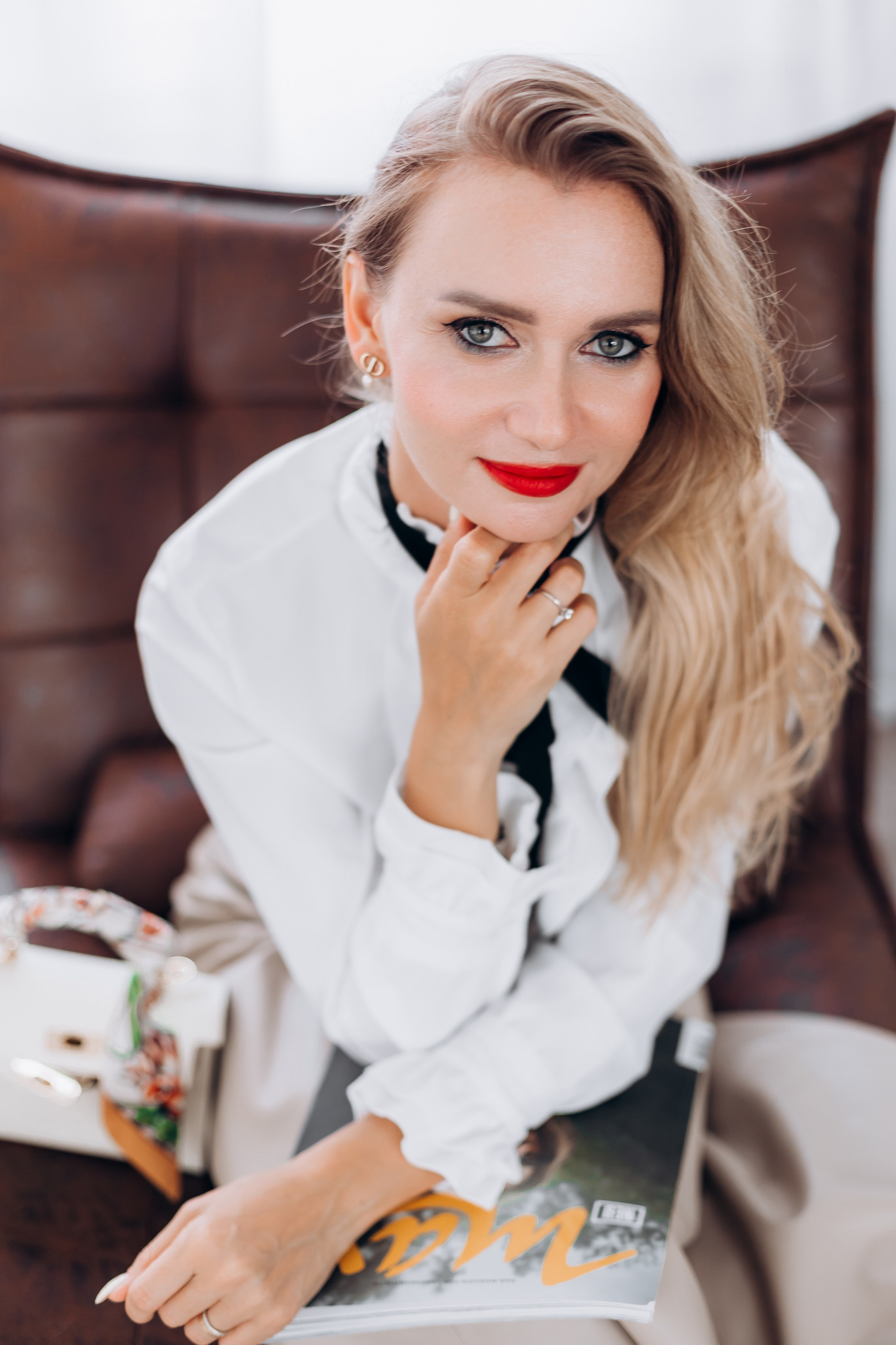 Anastasia (business portrait). Wedding and Family Photograph