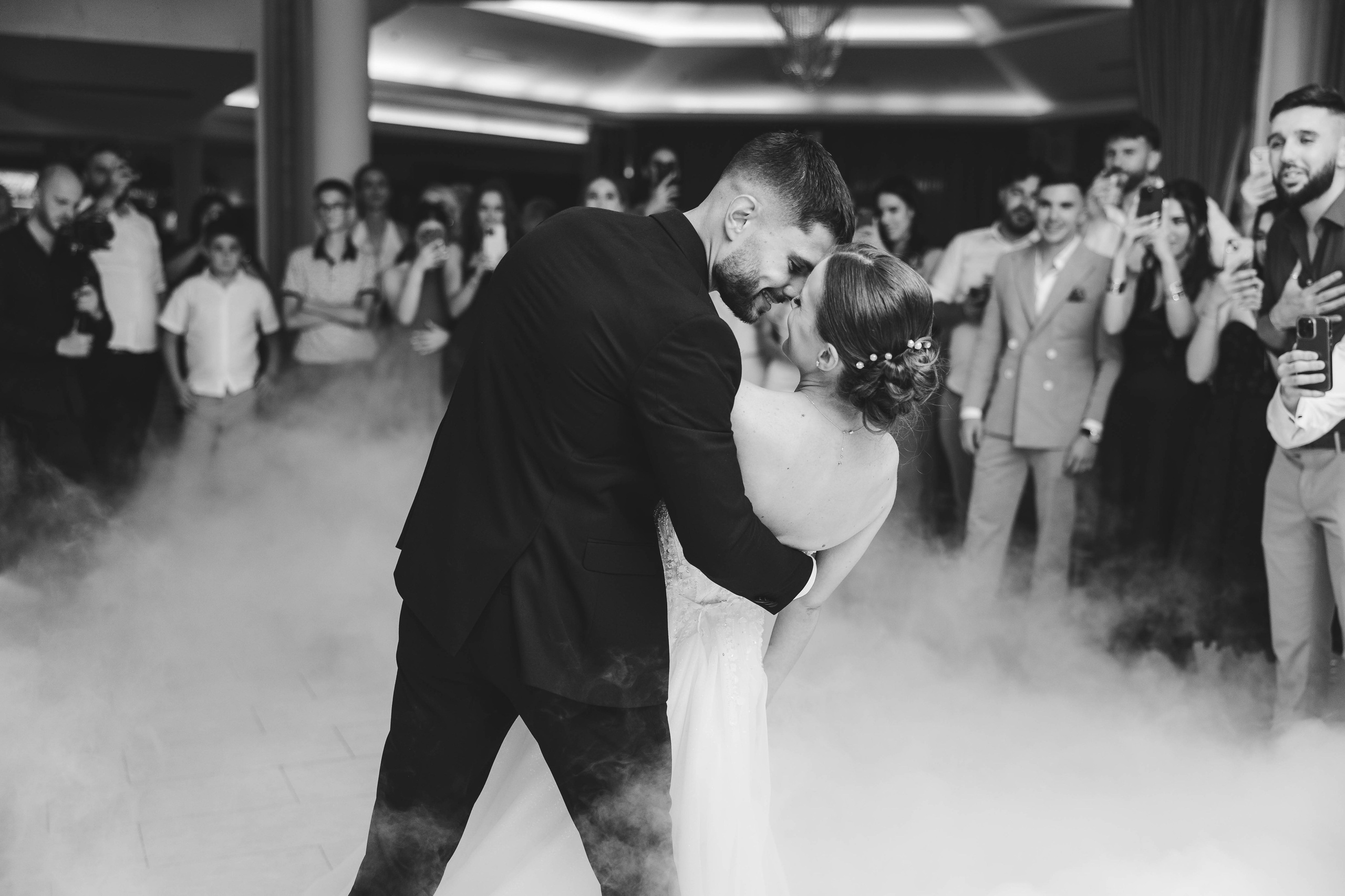 VUK I ANDJELA. Wedding photographer Nermin Kajosevic