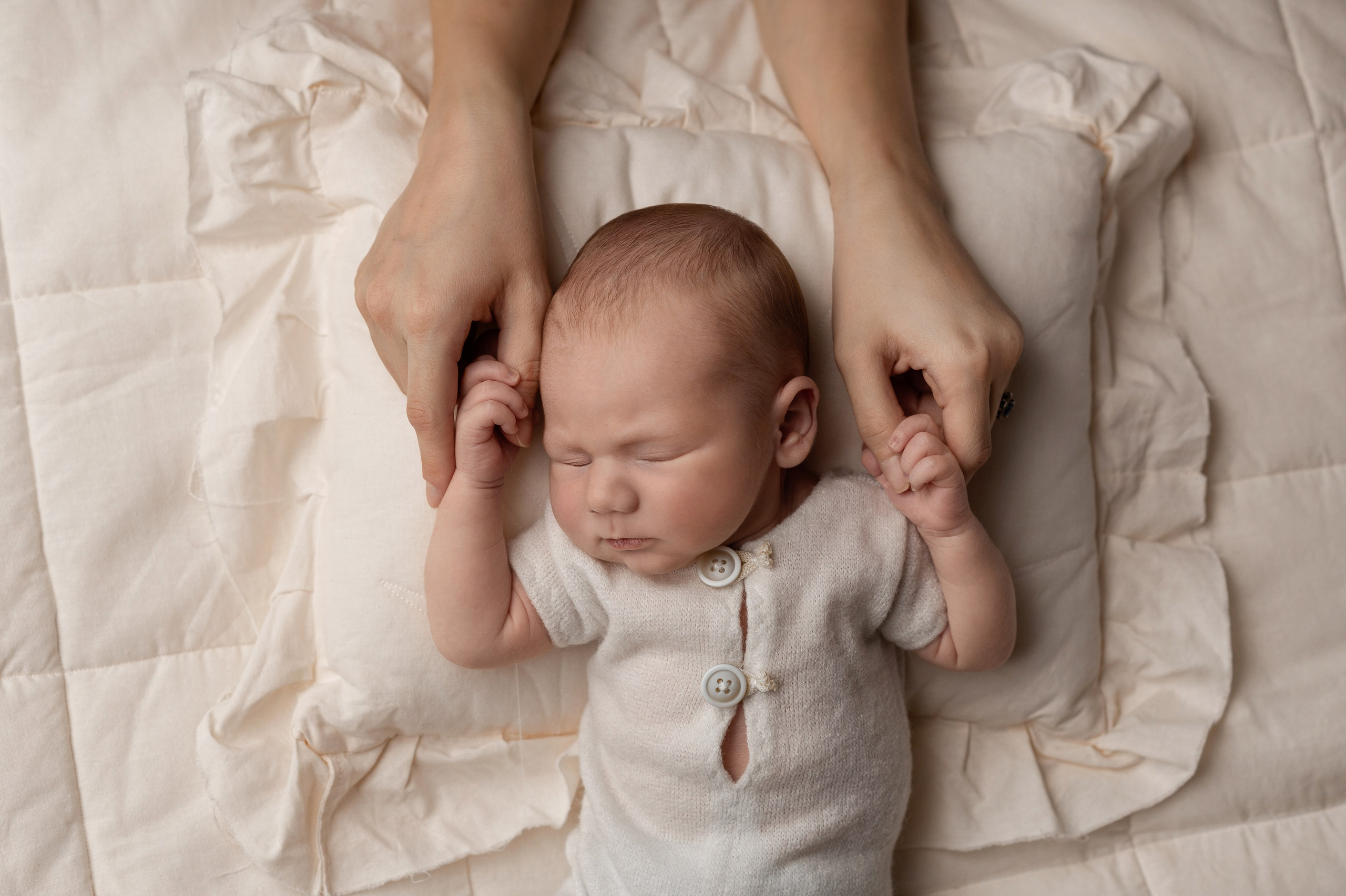 Newborn package PREMIUM. Family and newborn photographer