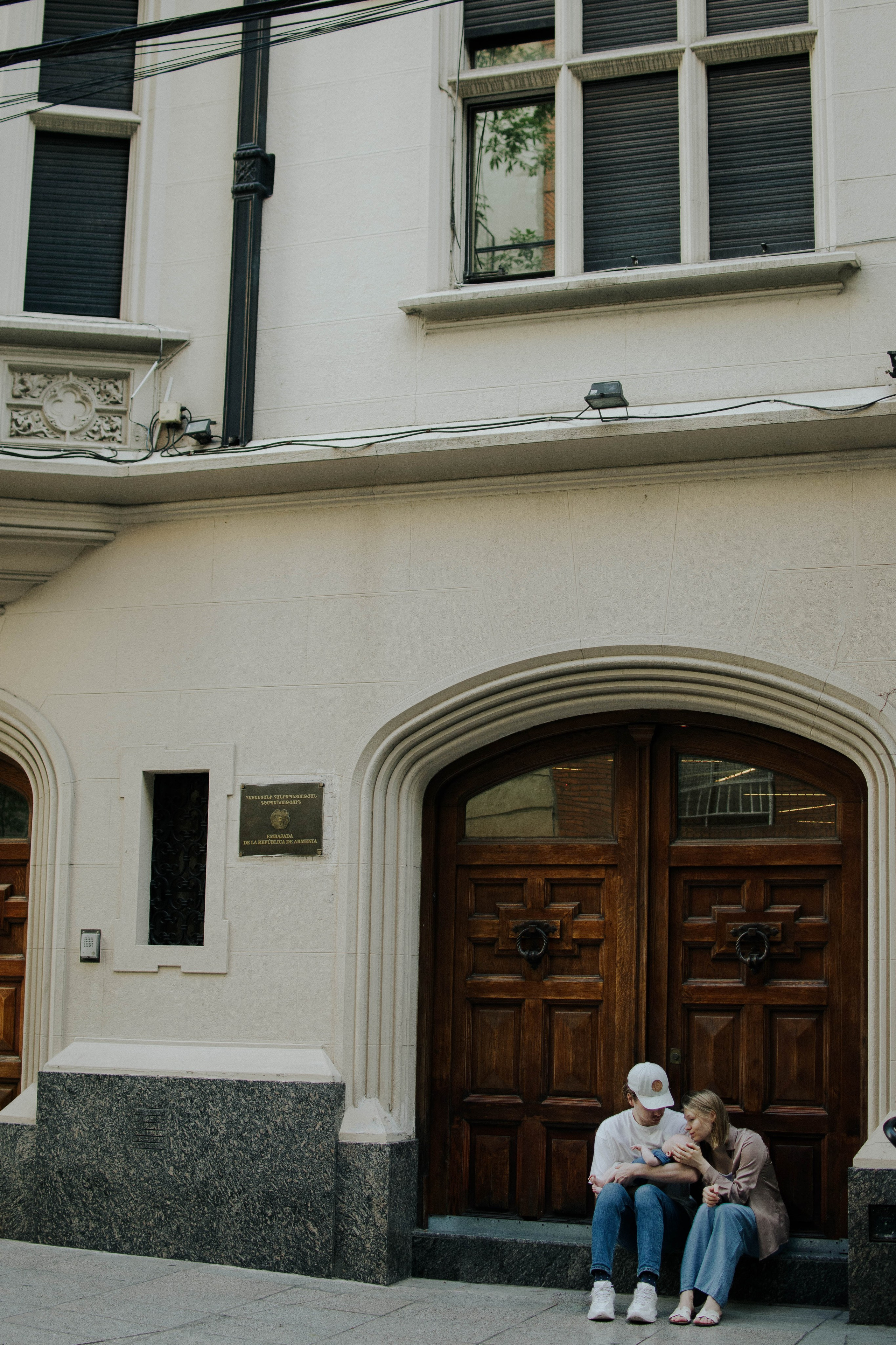 The little one and his parents. Buenos Aires. Photography. Photographer @elmirkami in the city of Buenos Aires