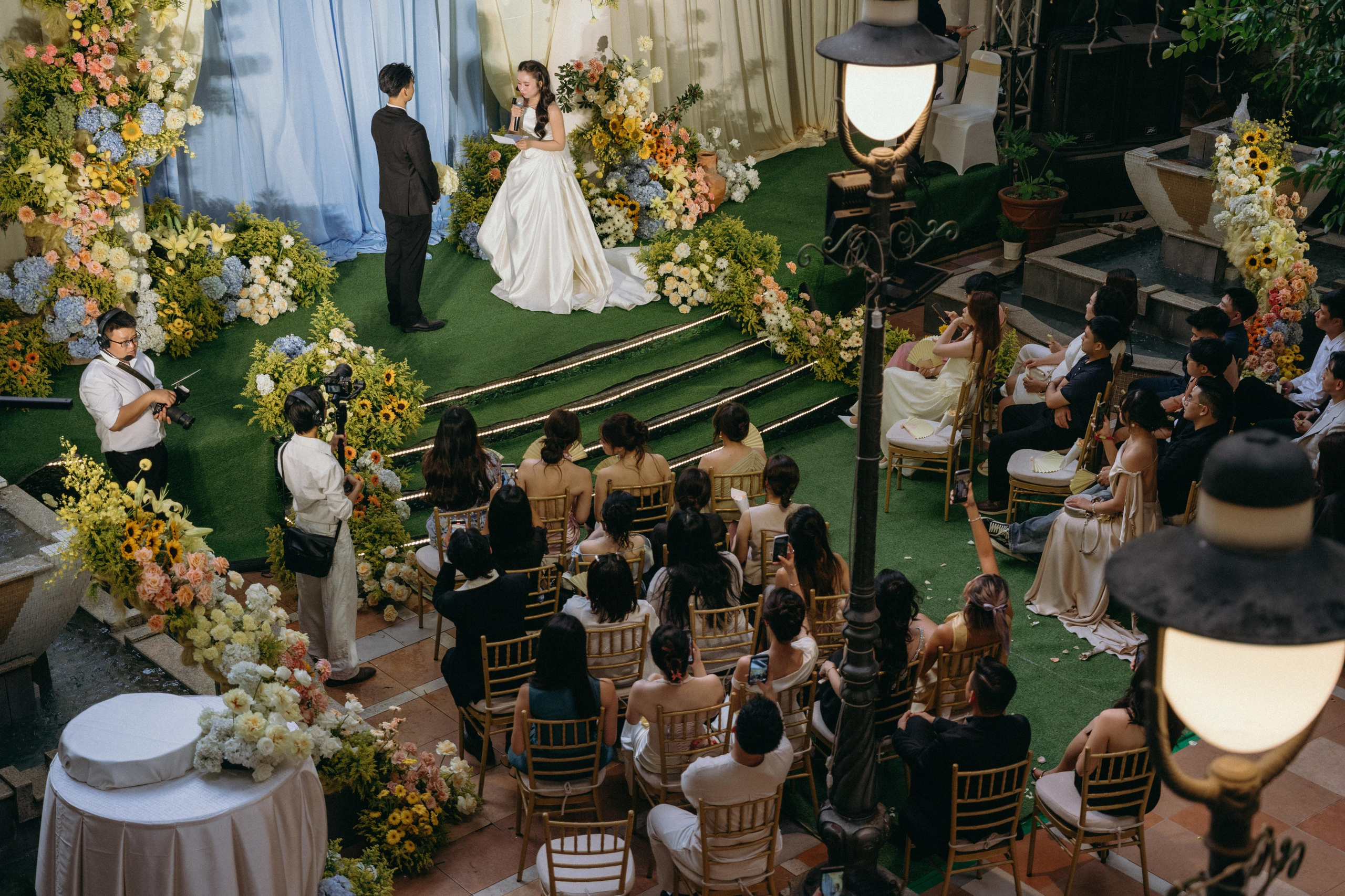 Hoang + Thuy | Photojournalism. BenColor Studio