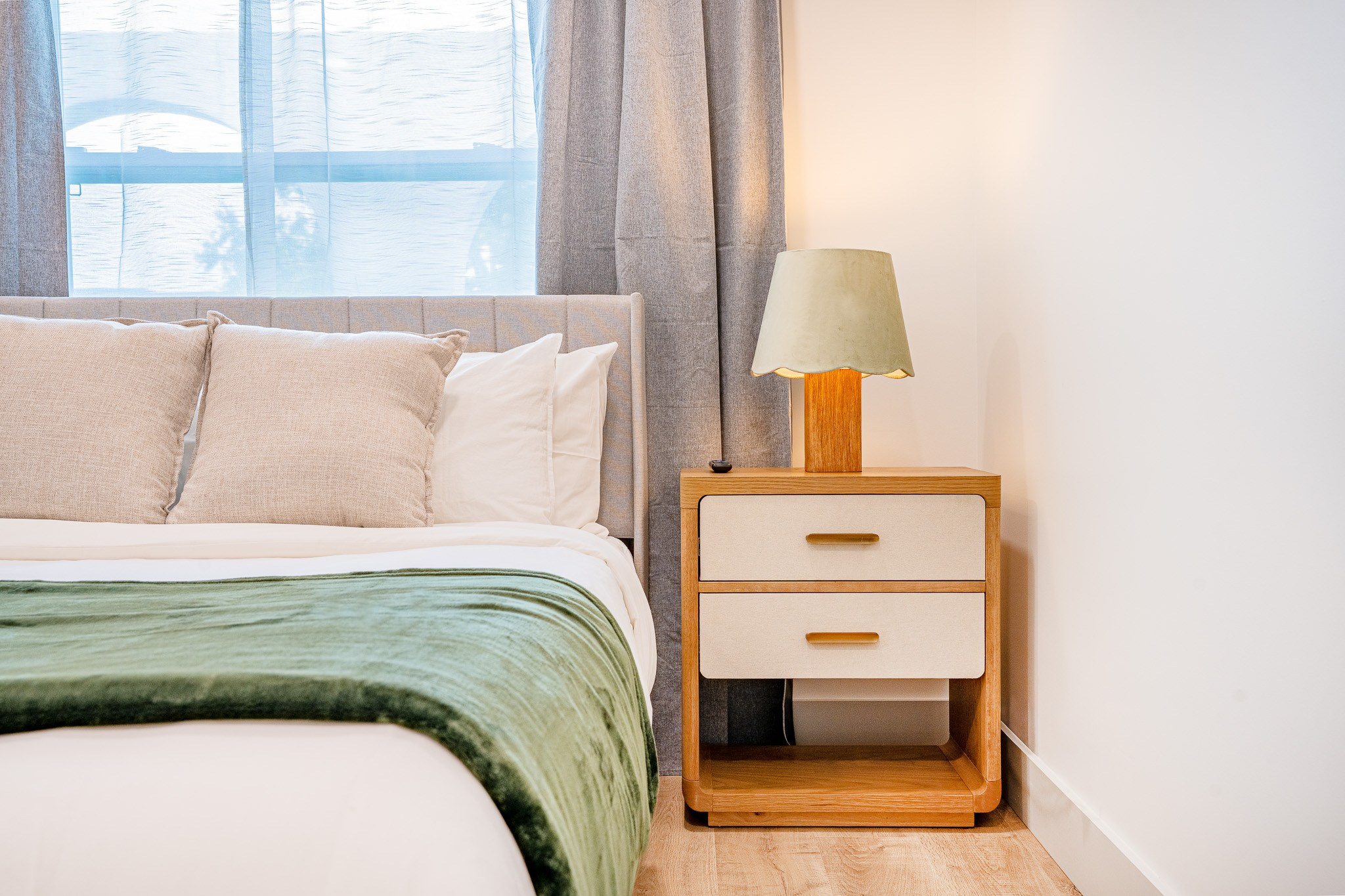 Airbnb: Real Estate 01. Welcome to my video and photo world!