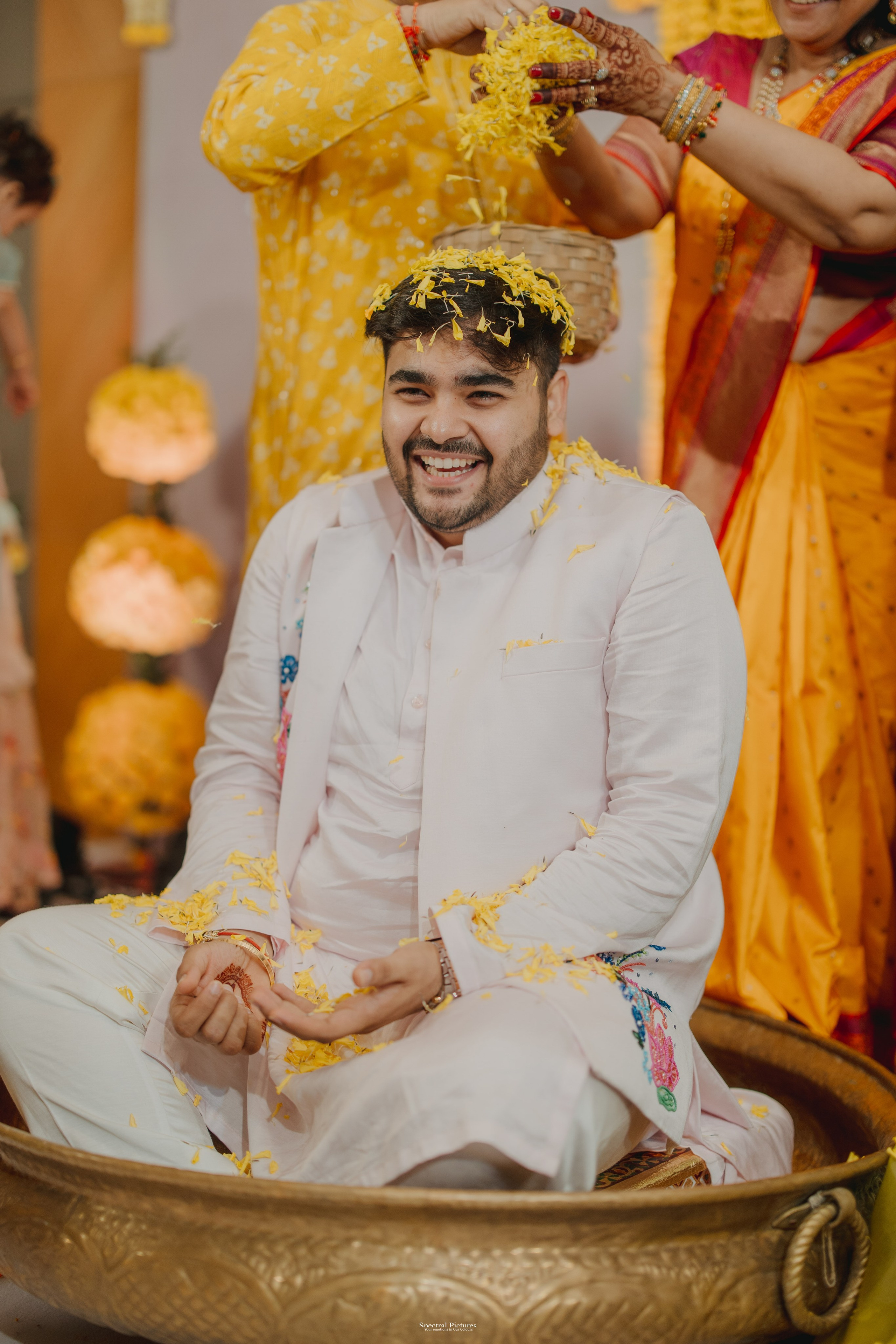 #ADIकीAESHहै