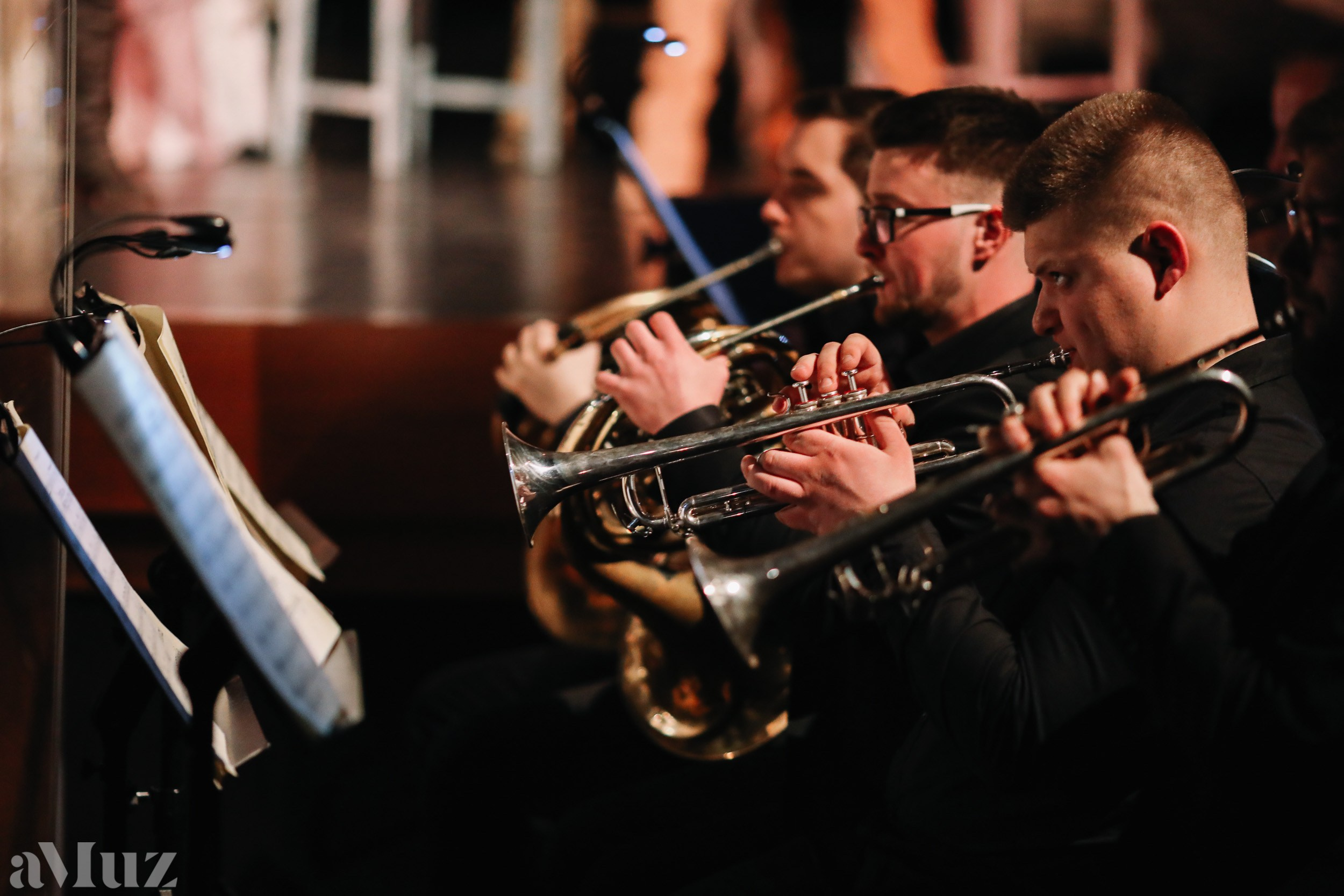 Opera Łąkowa. Fotograf Ślubny Warszawa - Sesje Biznesowe Rodzinne Eventy