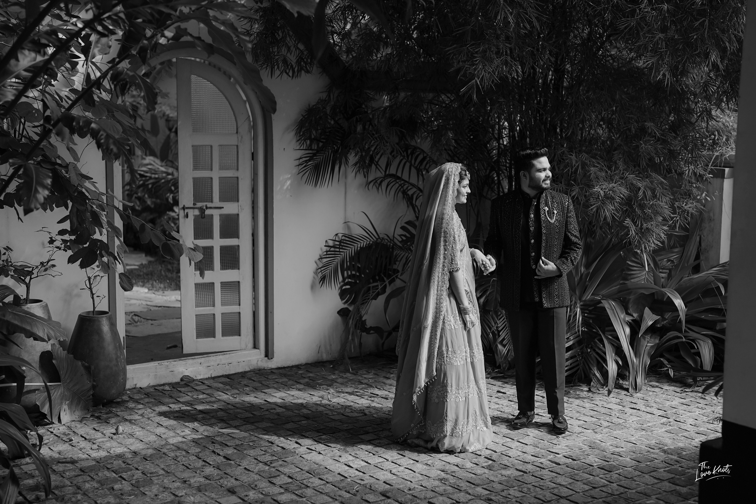 SHIBIL / RISLA. Theloveknots