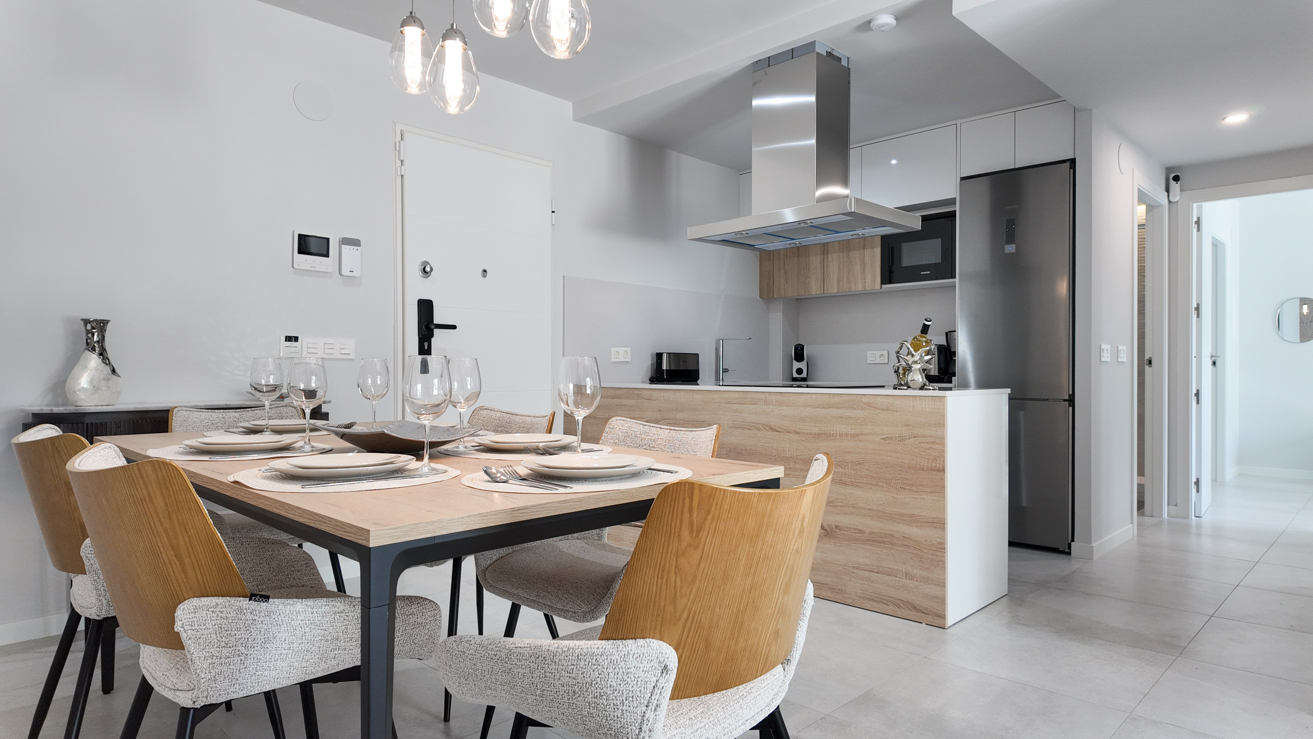 PLATINUM. Baby Beast