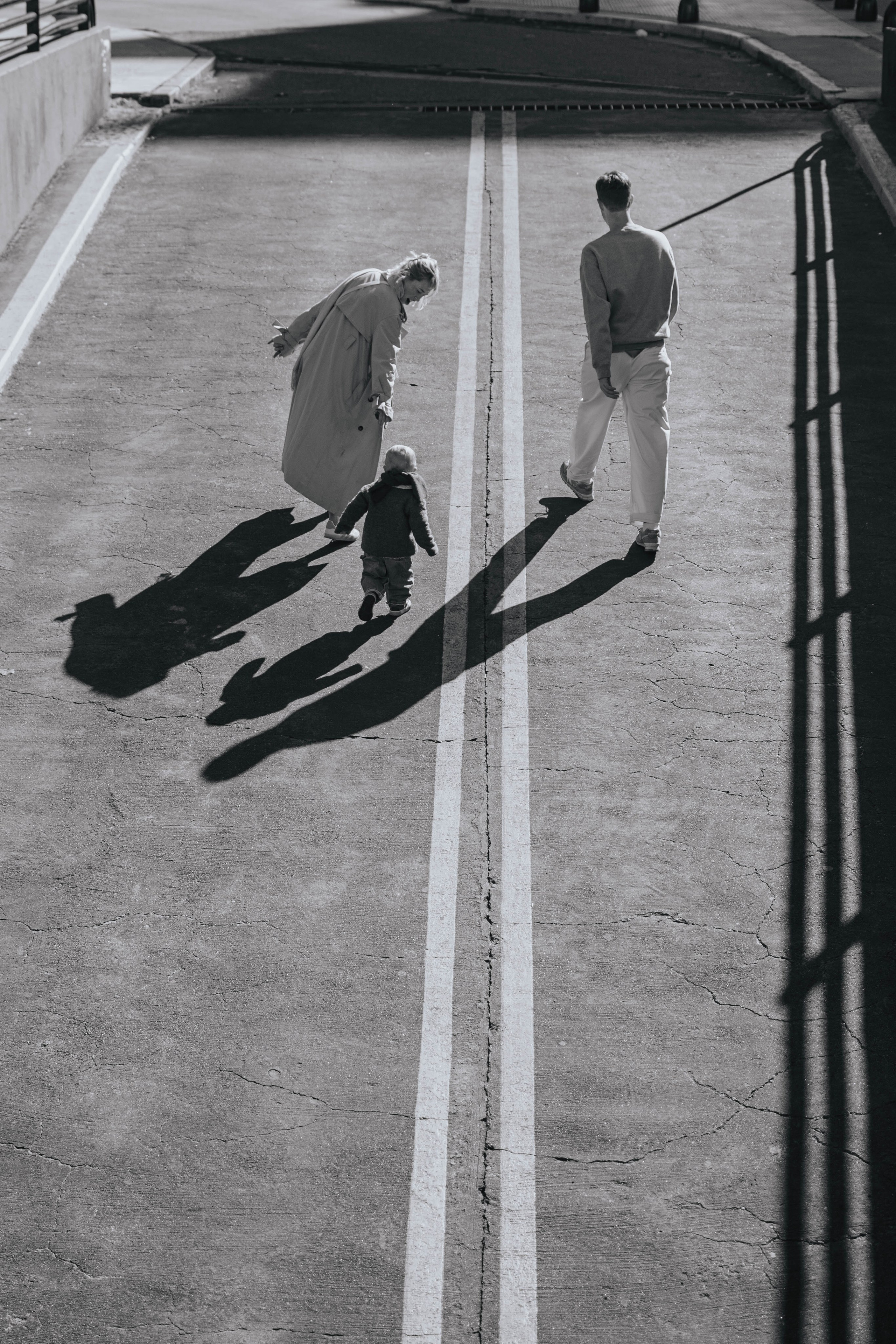 Family photo shoot. Buenos Aires. Photographer @elmirkami in the city of Buenos Aires