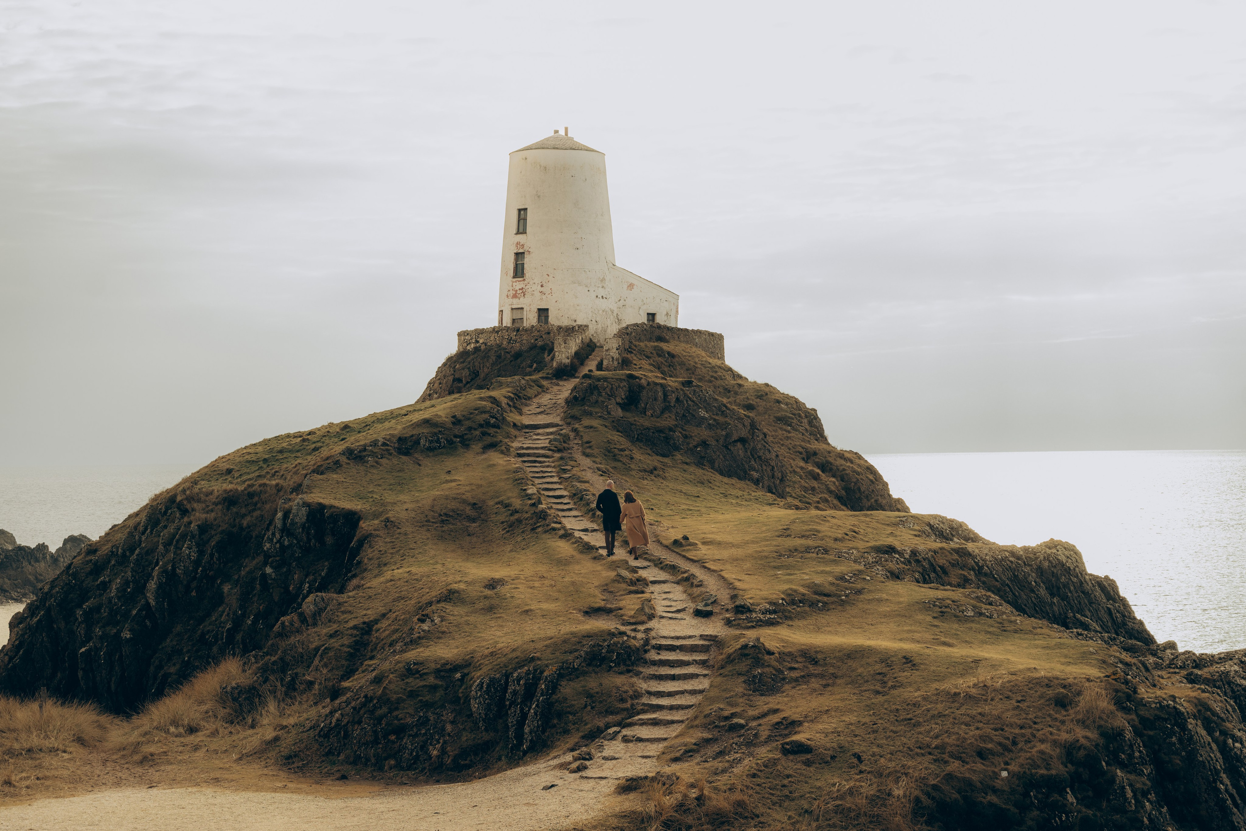 M & C session in Wales. Tania Gandrabur, photographer in West Midlands, England