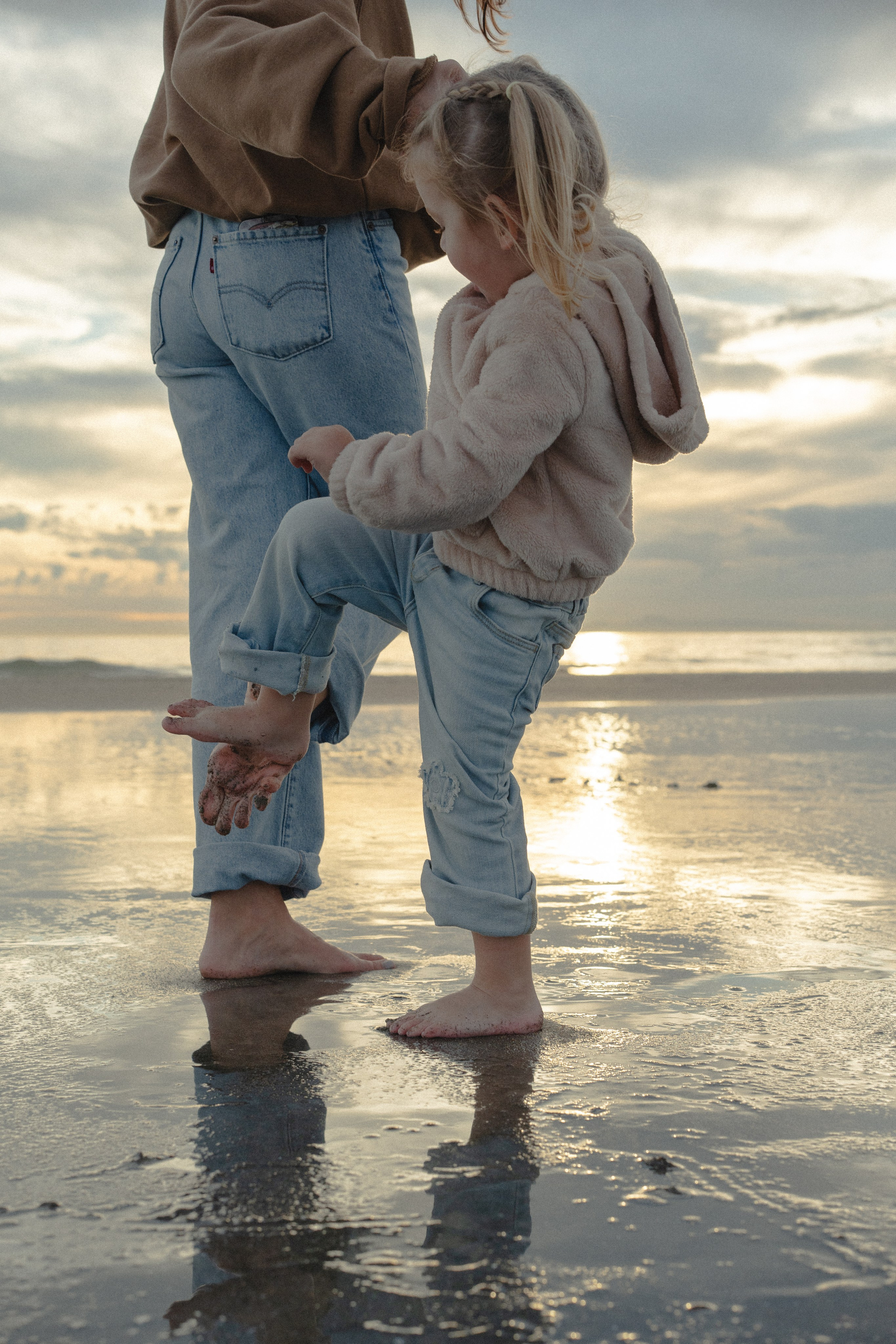 Daria and Stef. Mom and daughter photo session. Portrait, family, maternity & wedding photography & videography in SoCal Kseni Vibe