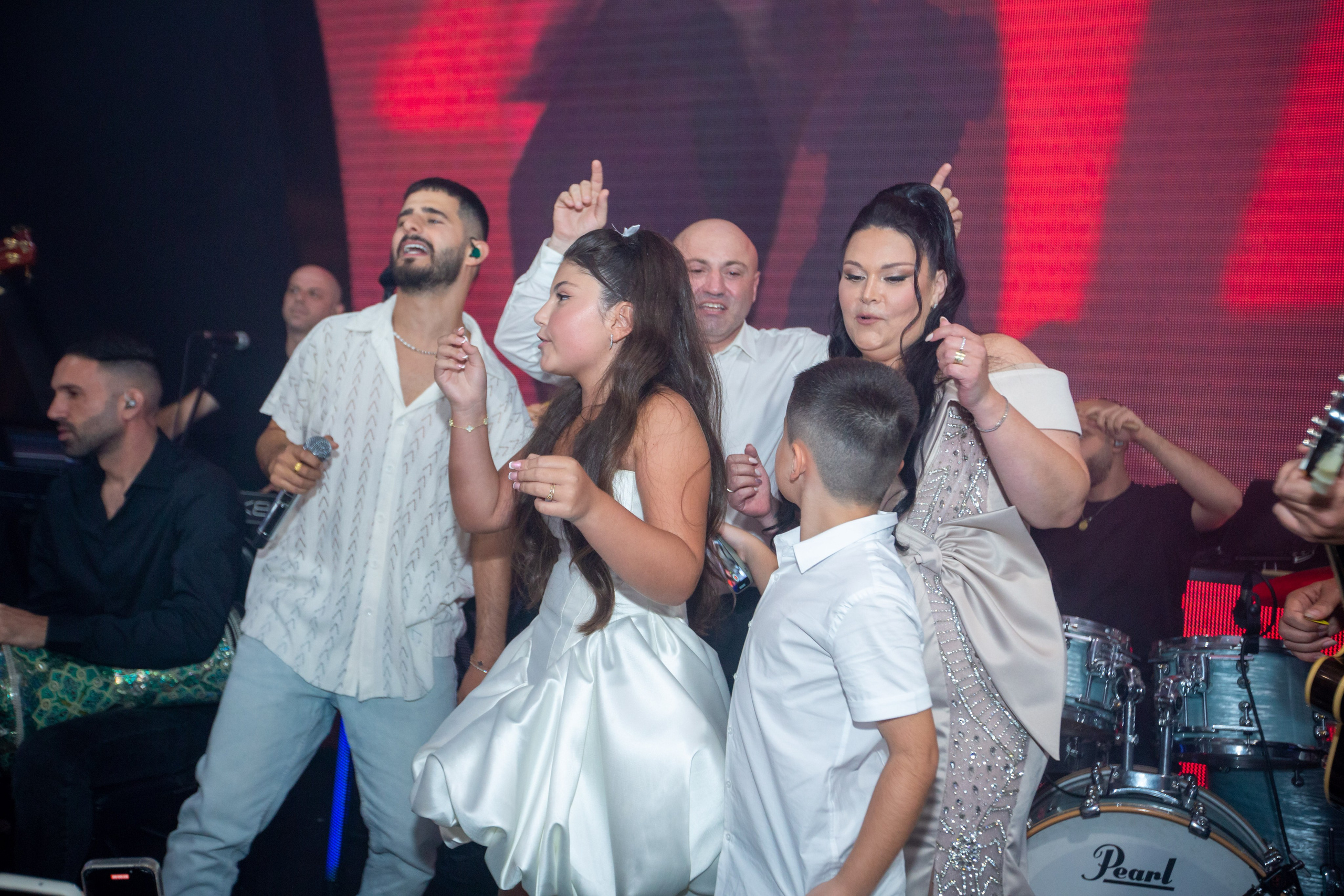 Bat Mitzvah Evelin. Wedding and events photographers Studio Shalom