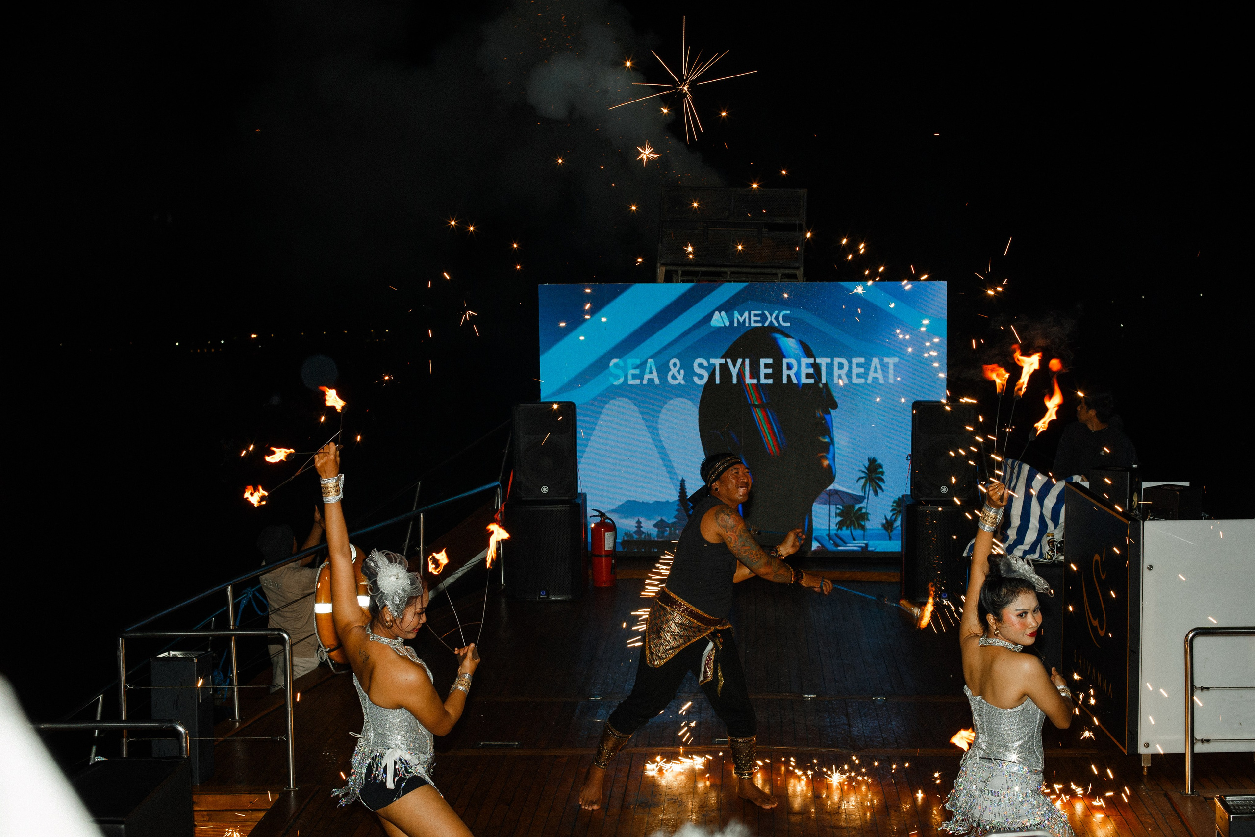 MEXC корпоратив. Фотограф Бали Получи лучшие фотографии с острова