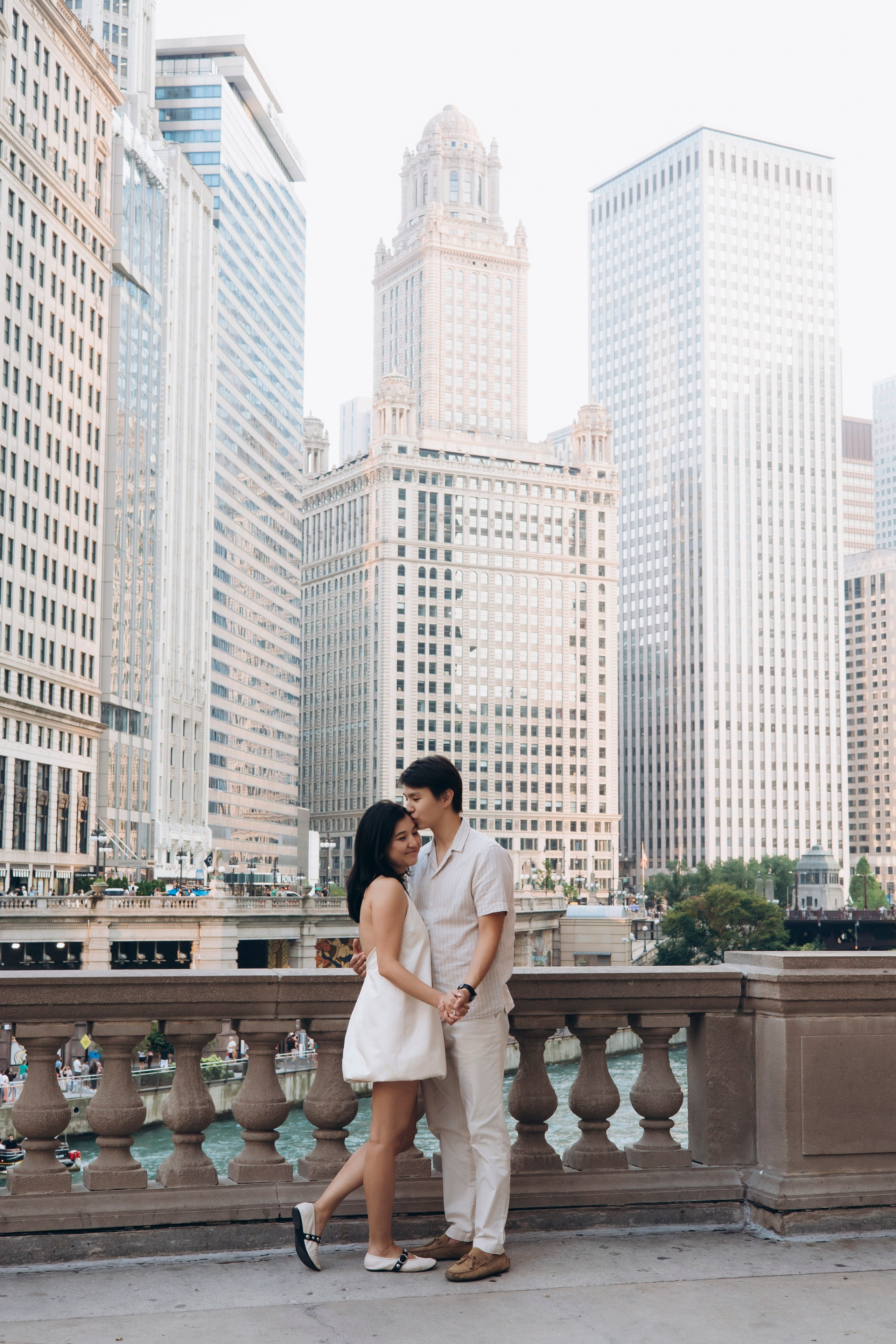 Downtown Chicago Couples Session — Chicago Photographer — Margarita Chudinova