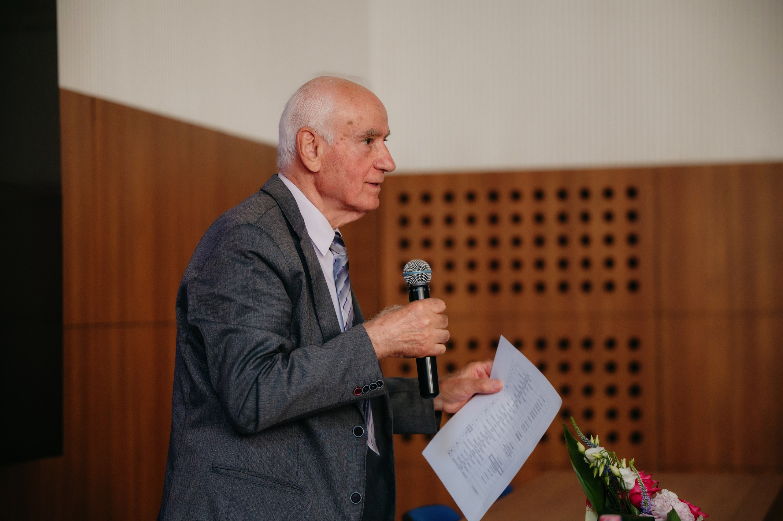 Medicina Veterinara — dupa 30 de ani…. Laurentiu Stefan StoryTeller