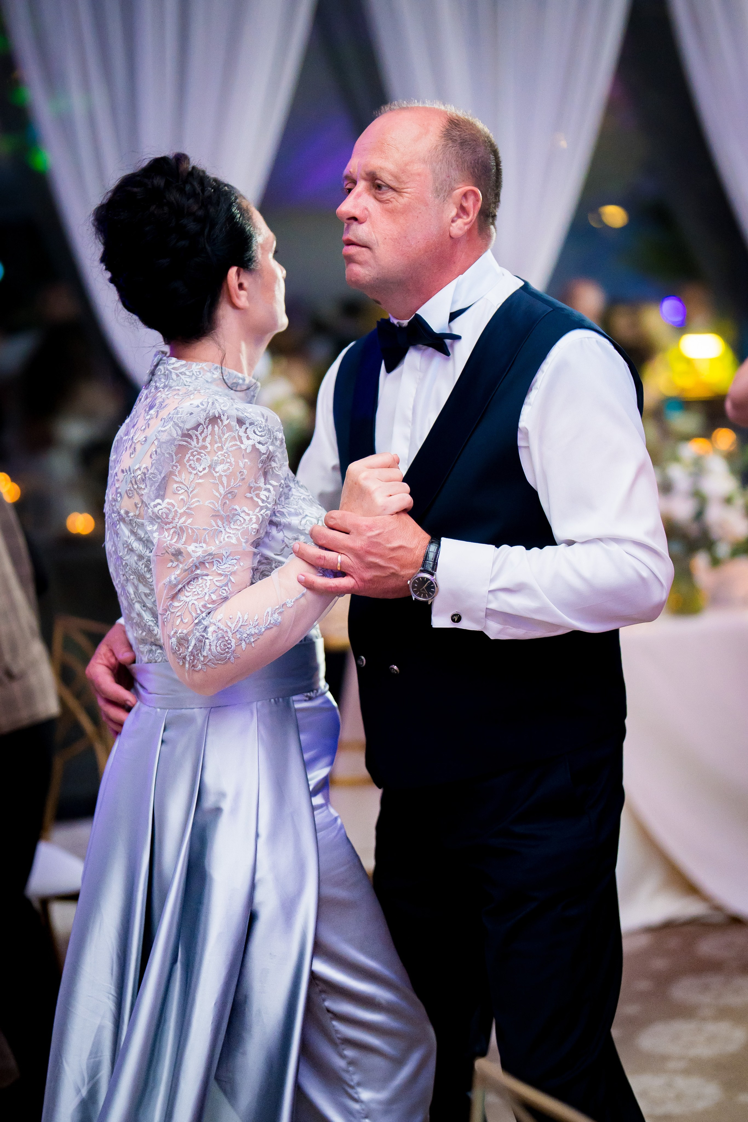 PARTY. Gabriel Florea — Fotograf nuntă București