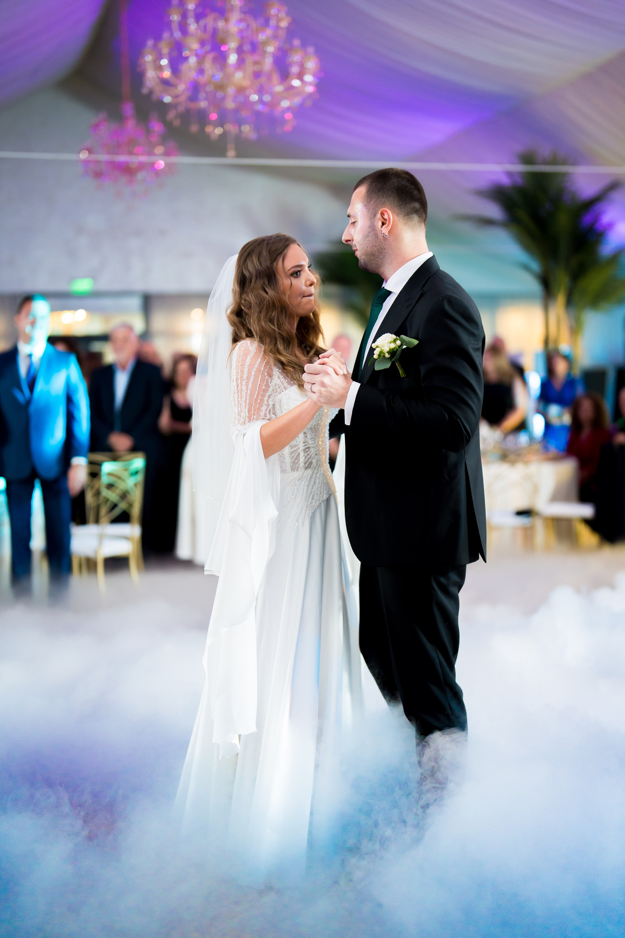 PARTY. Gabriel Florea — Fotograf nuntă București