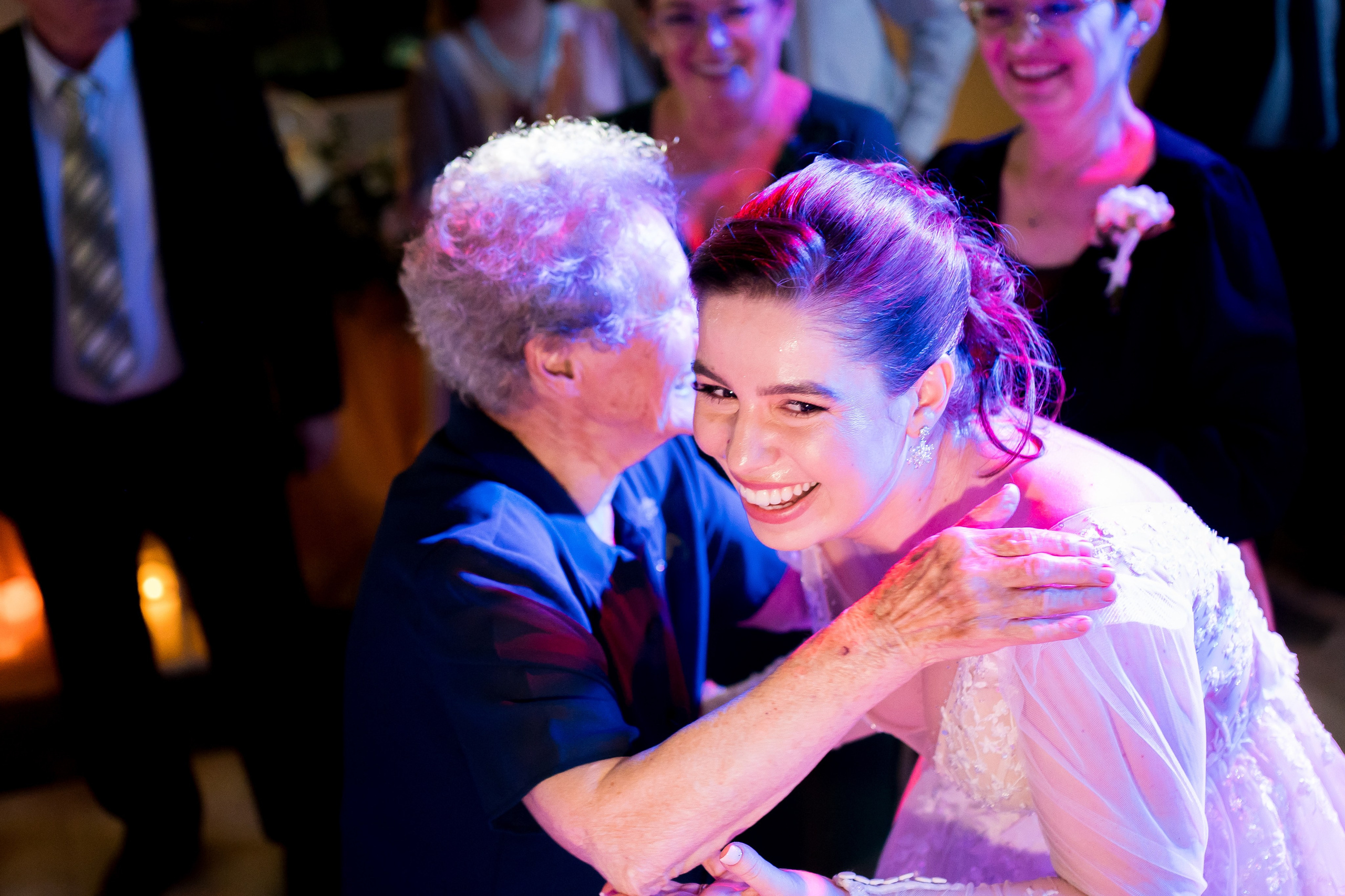 PARTY. Gabriel Florea — Fotograf nuntă București