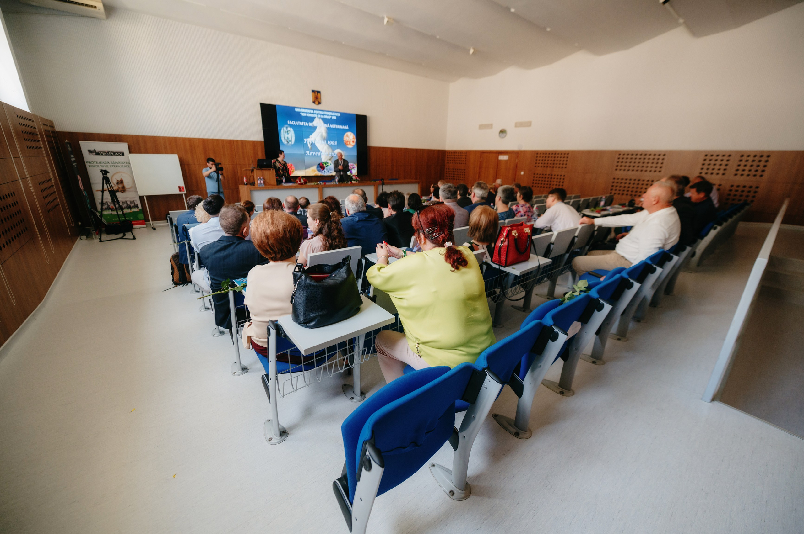 Medicina Veterinara — dupa 30 de ani…. Laurentiu Stefan StoryTeller