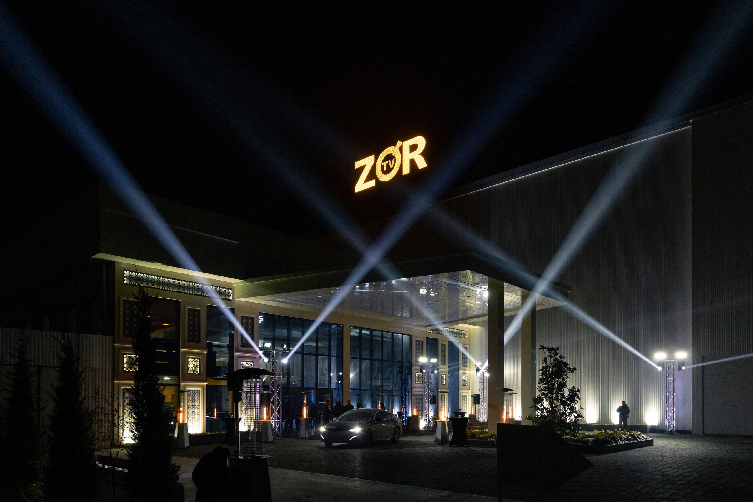 Glamour fashion show Tashkent 2022. Photographer Yura Artykov, Tashkent