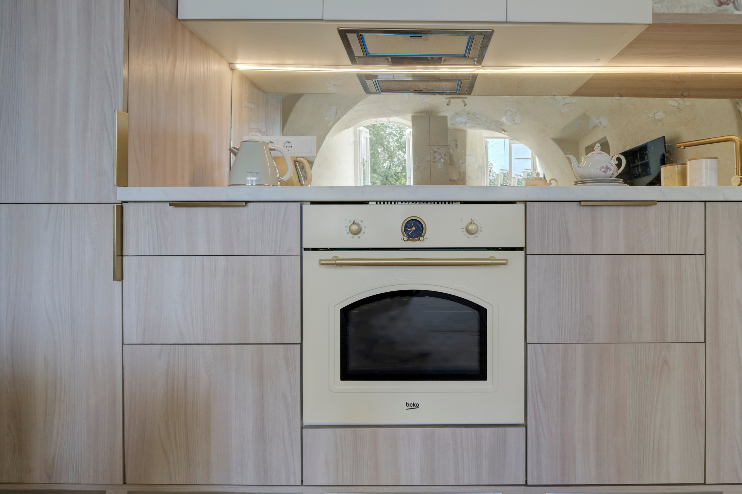 Teatro g. 7 , Vilnius. Elina Sapiega fotografė Vilniuje