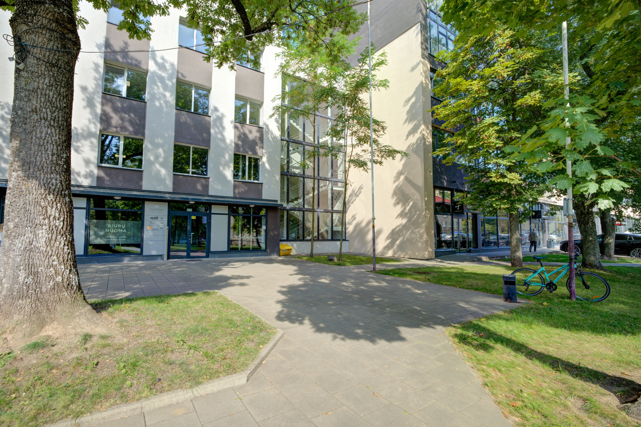 Saltoniškių g. 31. Elina Sapiega fotografė Vilniuje