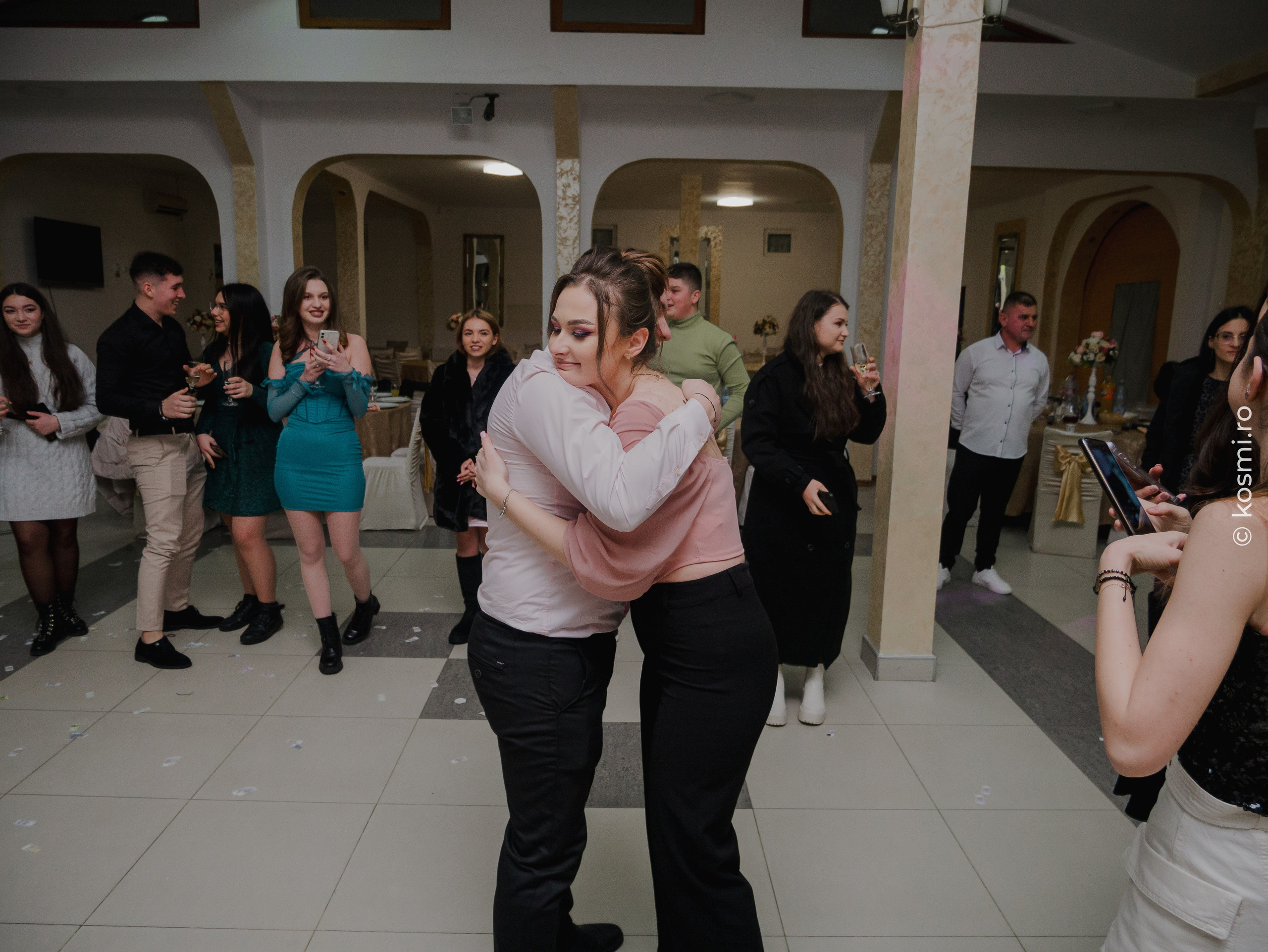 Majorat Andreea. Kosmi