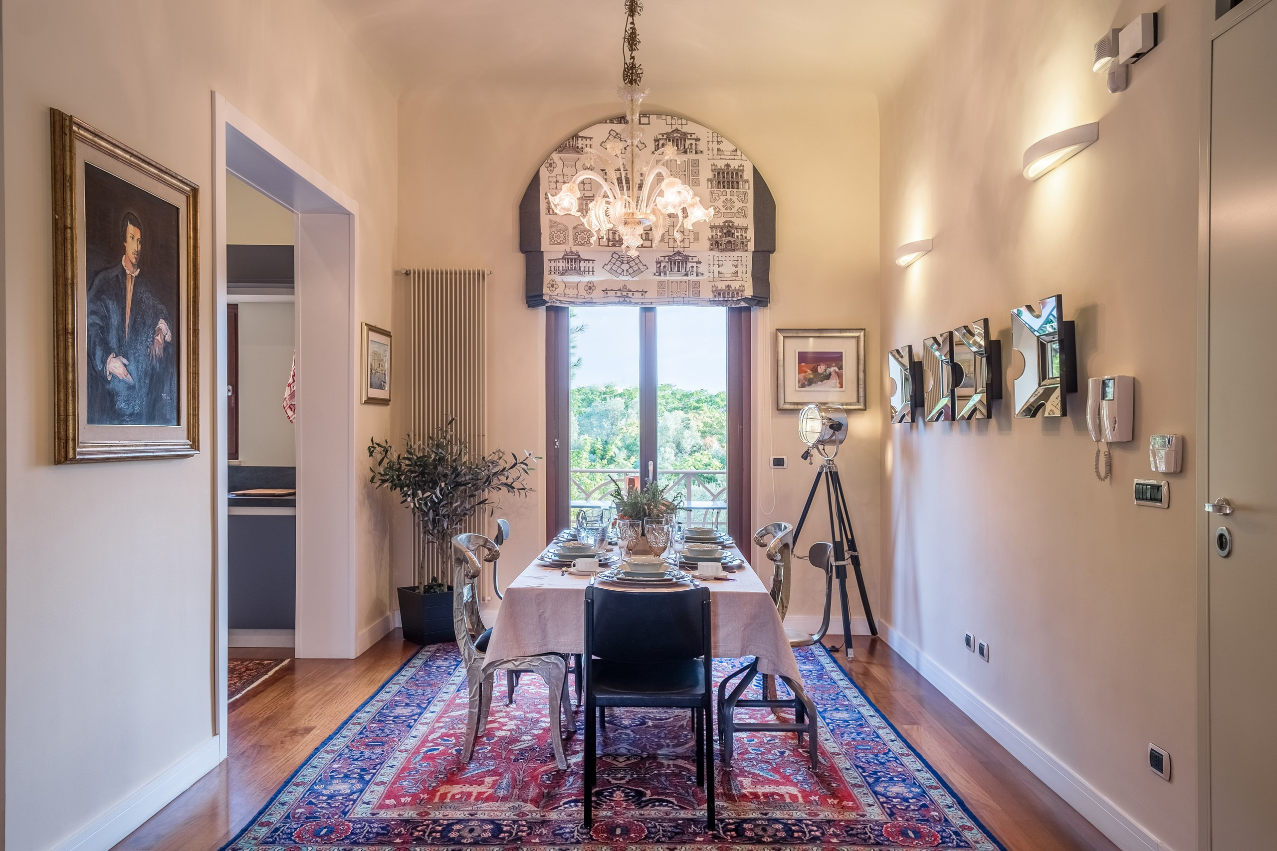 Amazing view of a B&B in the Cisternino countryside (Valle D'Itria, Martina Franca, Apulia, Alberobello, Cisternino, Ostuni, Apulia)