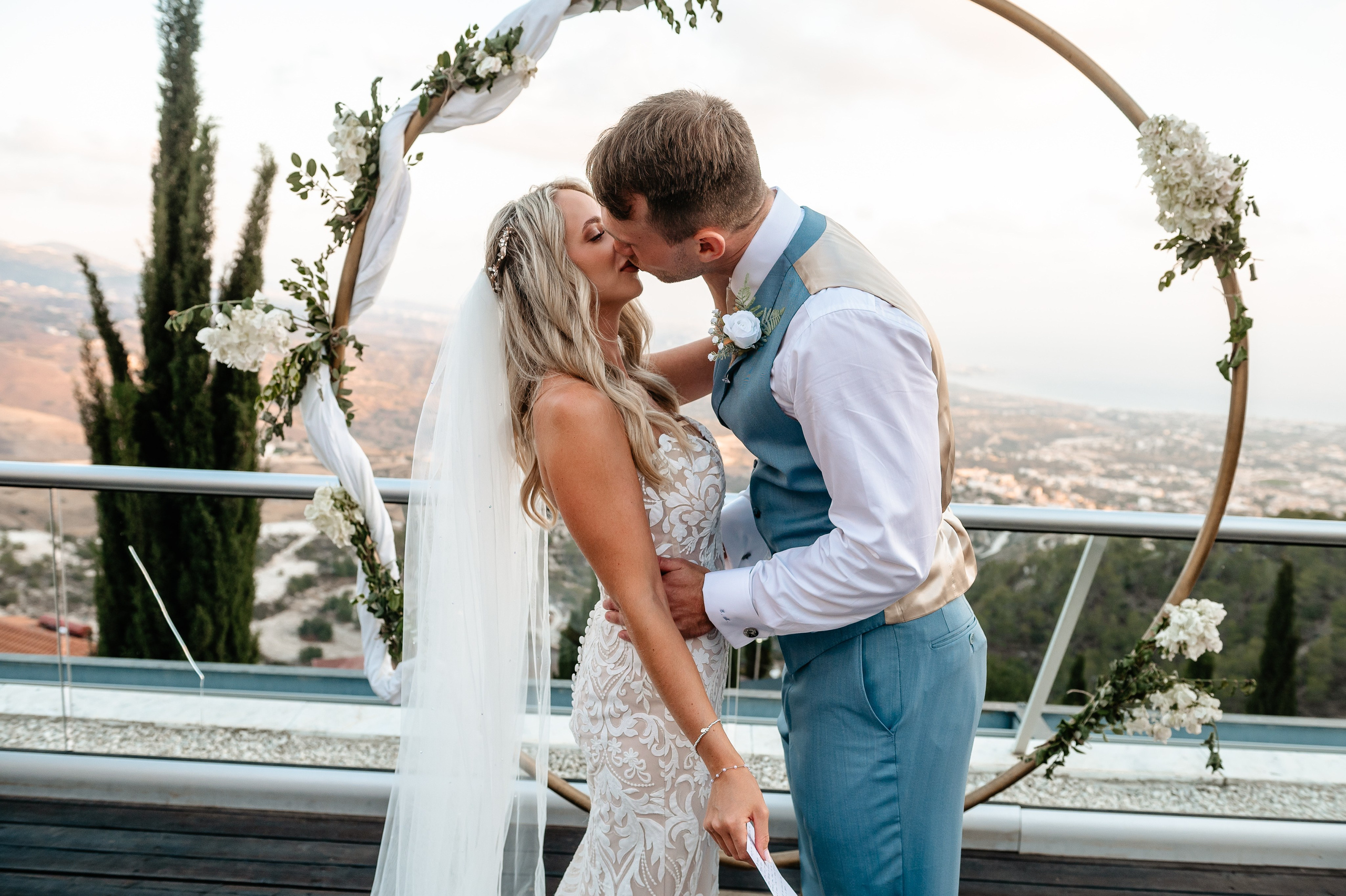 Courtney & Ethan. AdrianOltean.wfolio.pro
