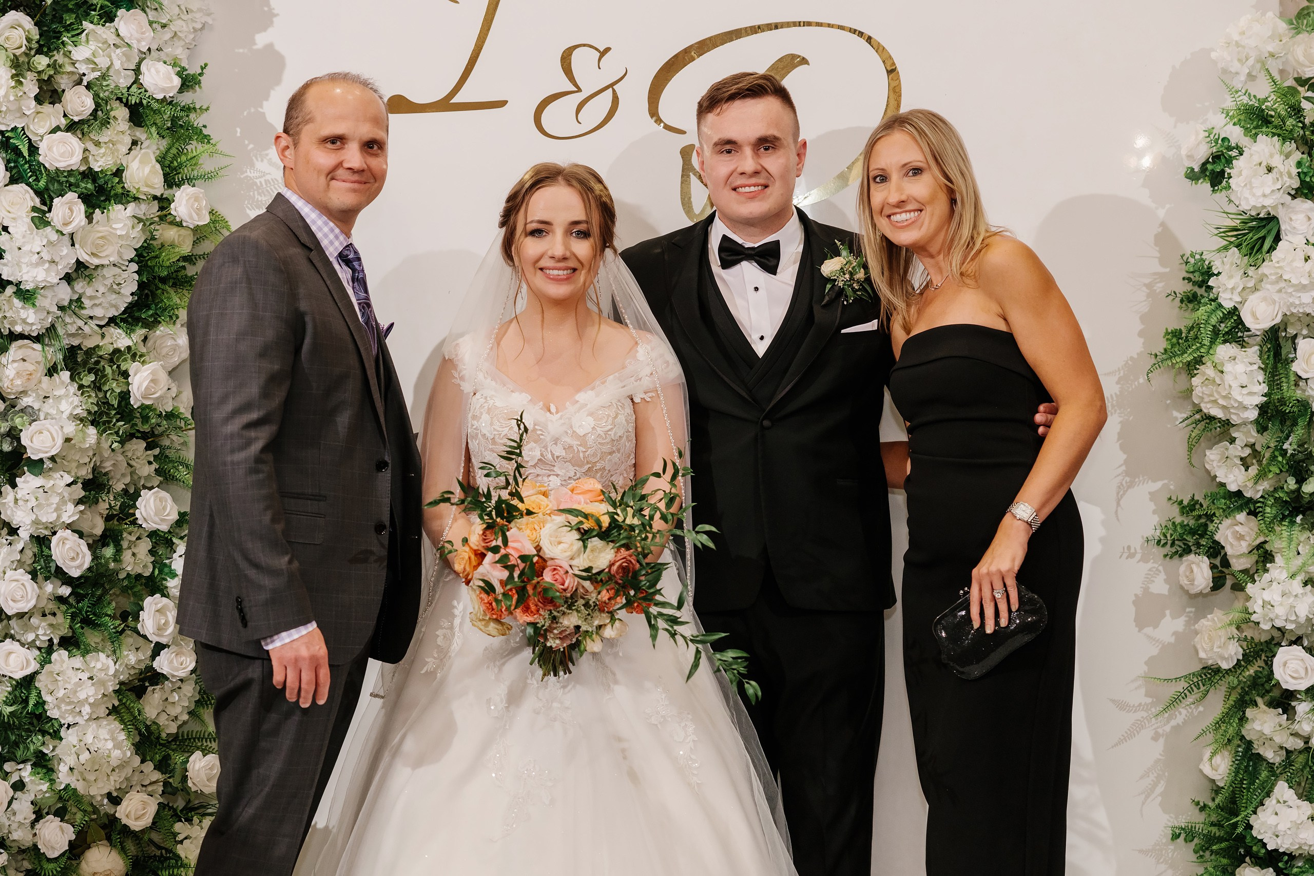 05.10.2024 Wedding. Wedding family event photographer in Chicago Nick Yushevich