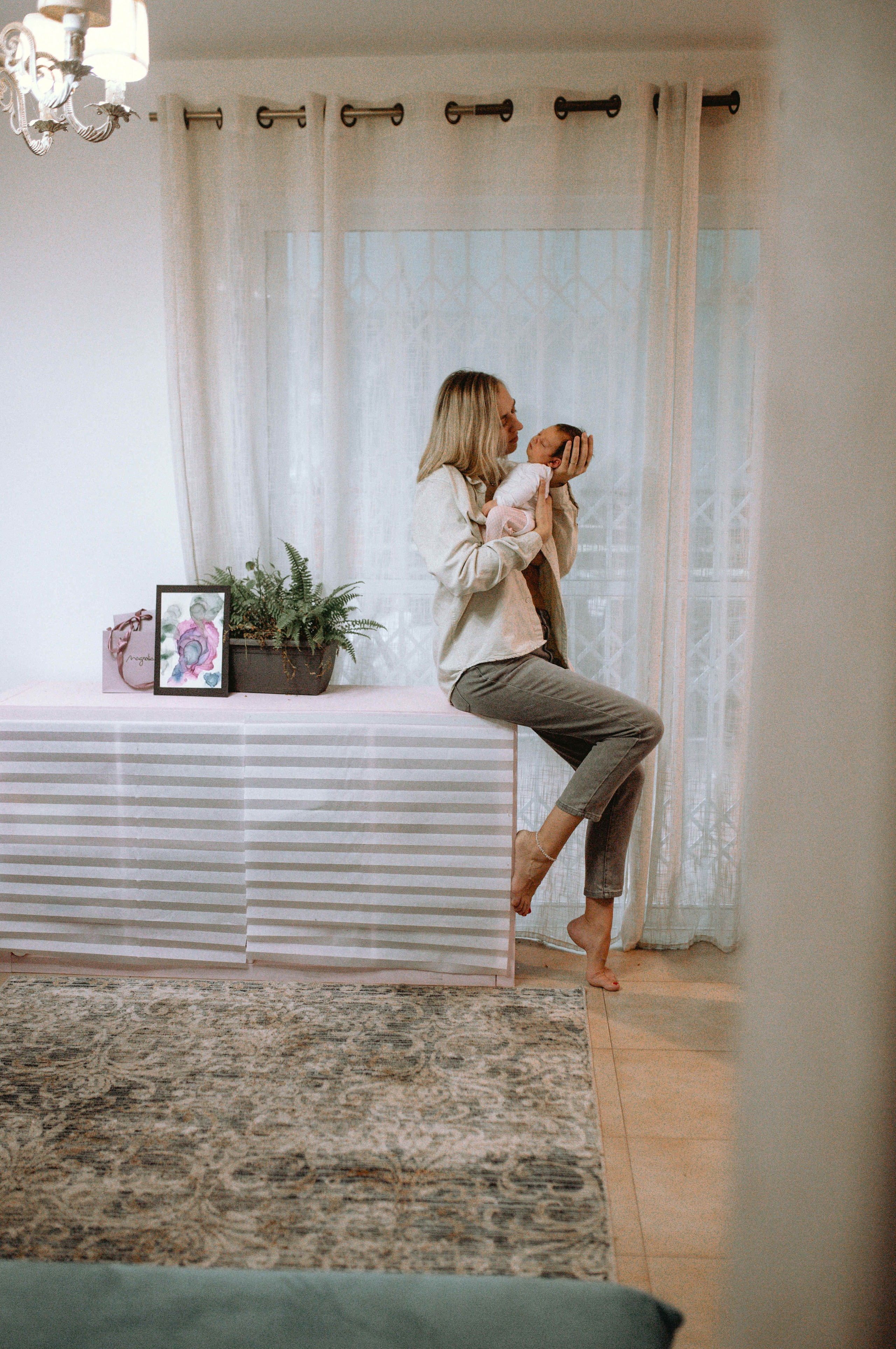 HOME PHOTOSESSION NEWBORN. Https://shi-photo.com/