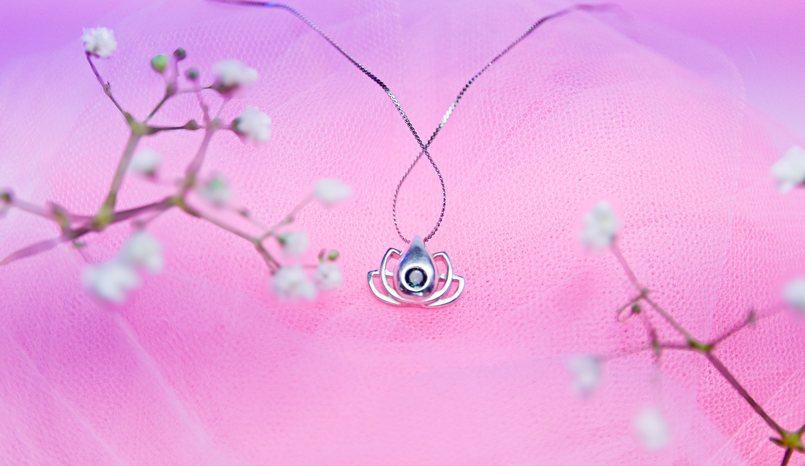 Jewellery. Photograper in Chania, Crete