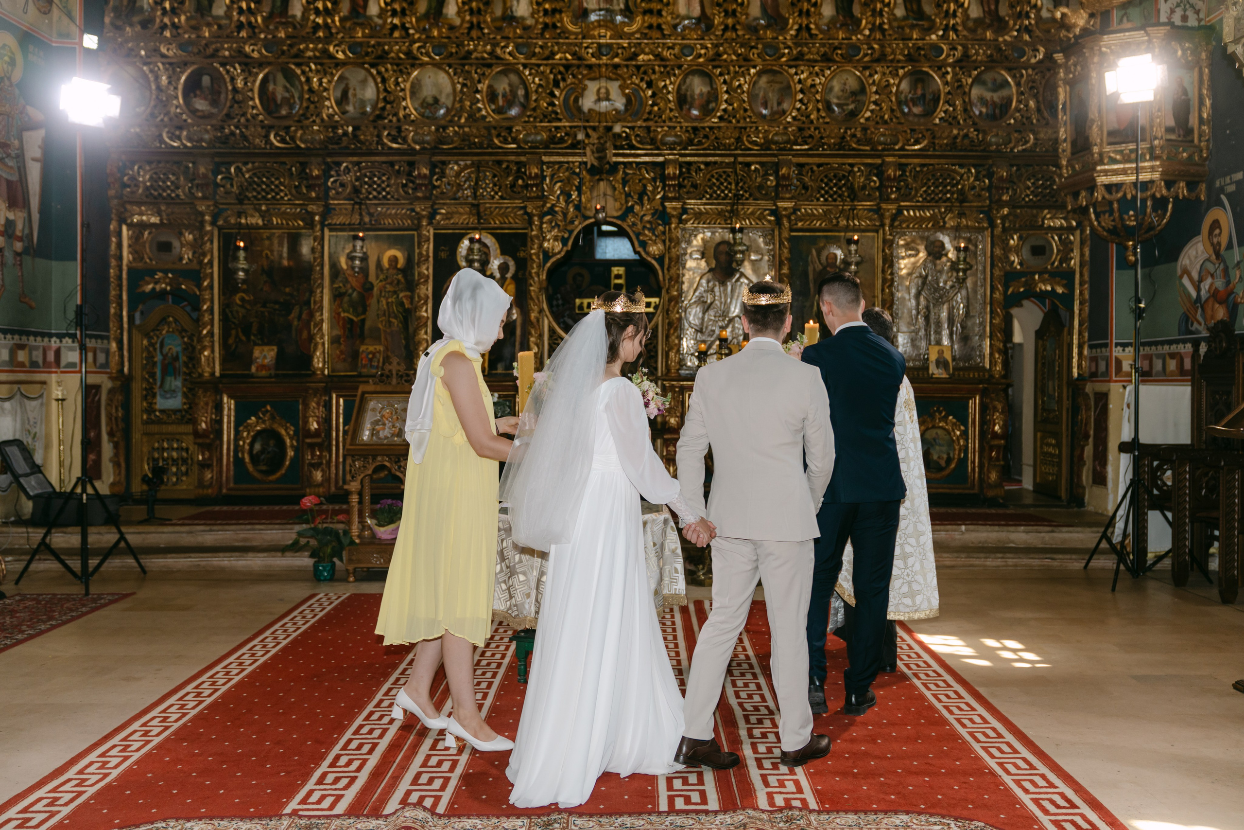 Analisa | Constantin. Gabrielacojocariu.com