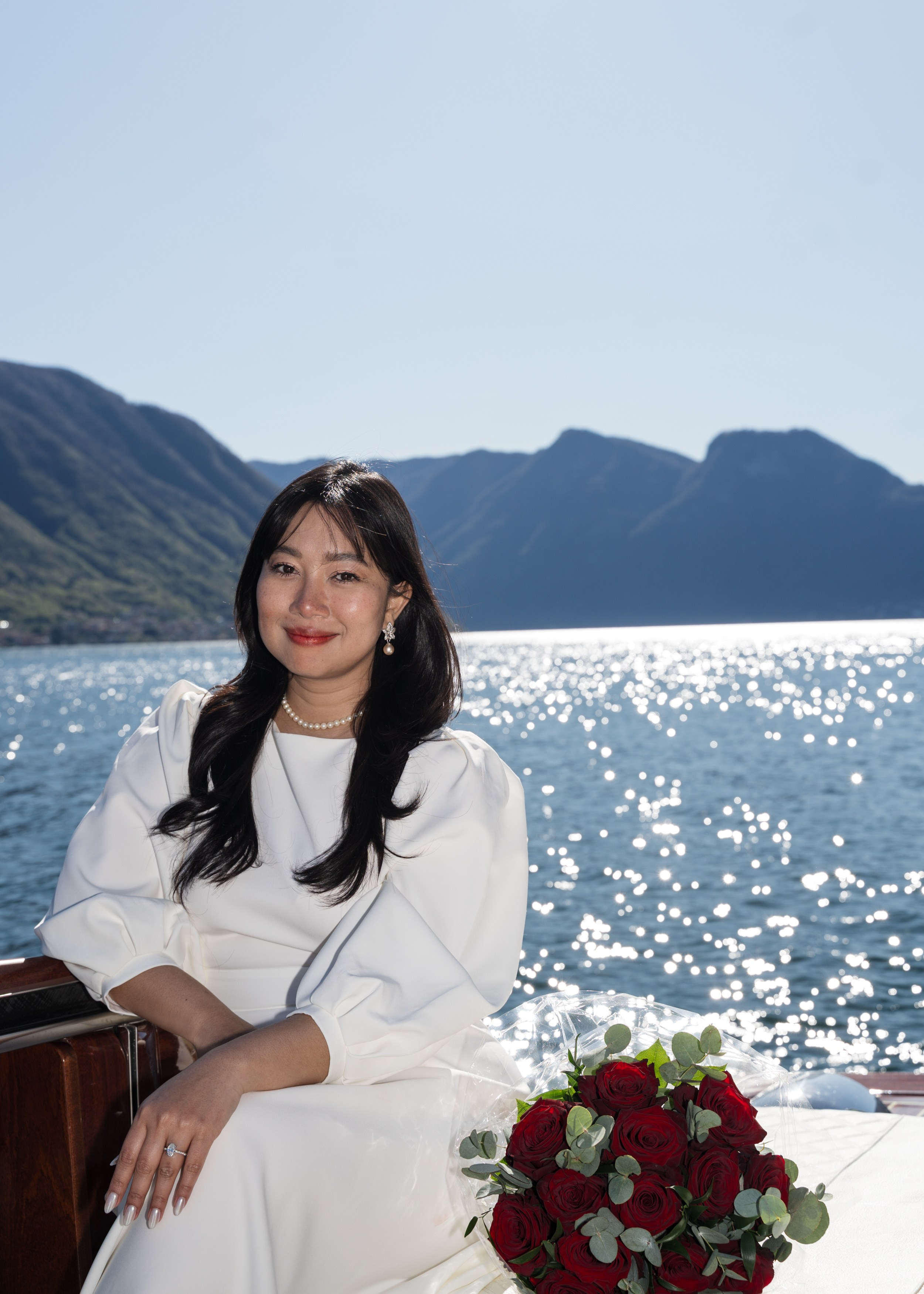 Secret Proposal on a Boat in Lake Como. Proposal Photographer in Lake Como
