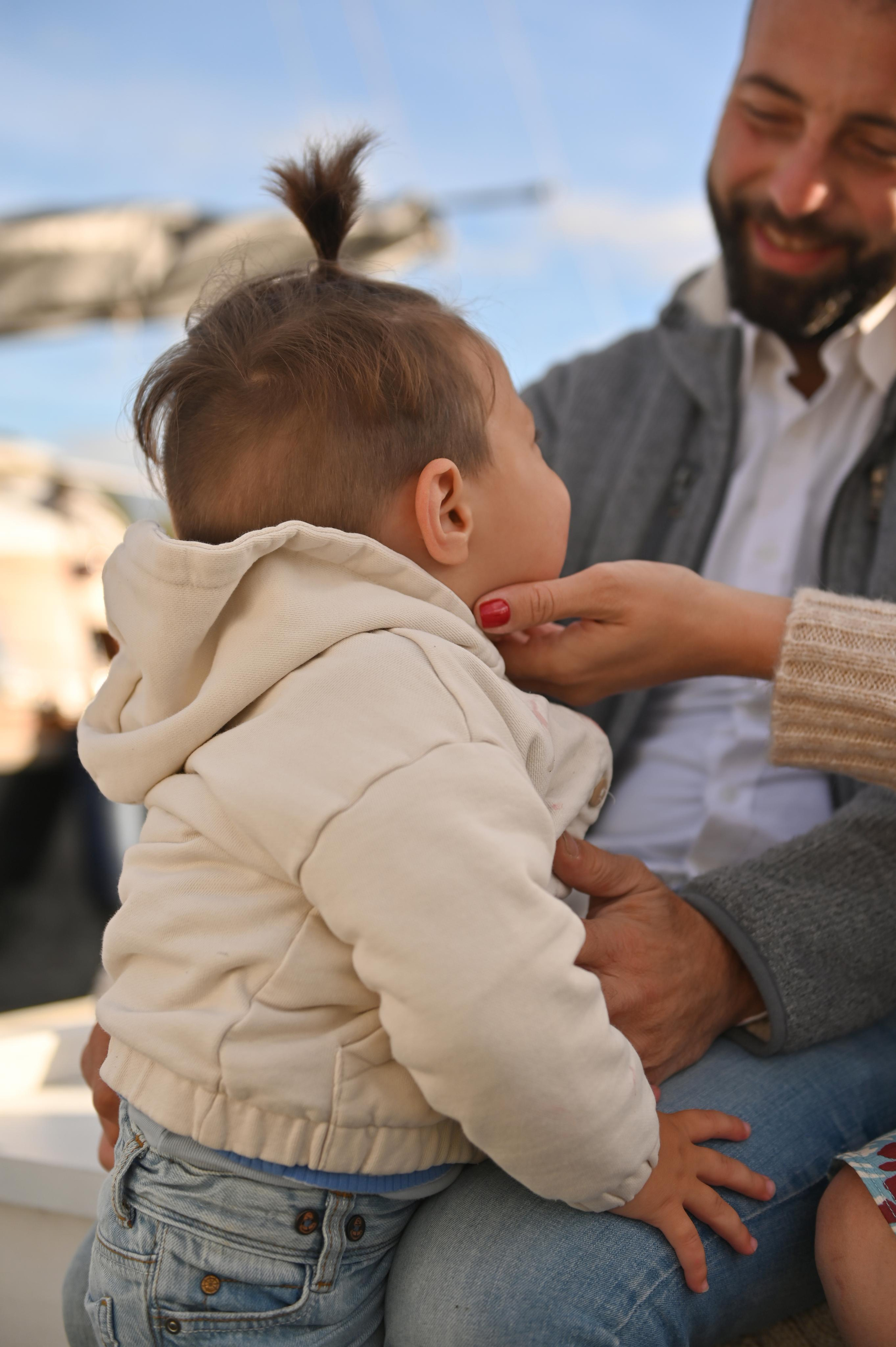 Семейная фотосессия с катером и ужином. Детский и семейный фотограф в финляндии дина пулкка. контент фотограф