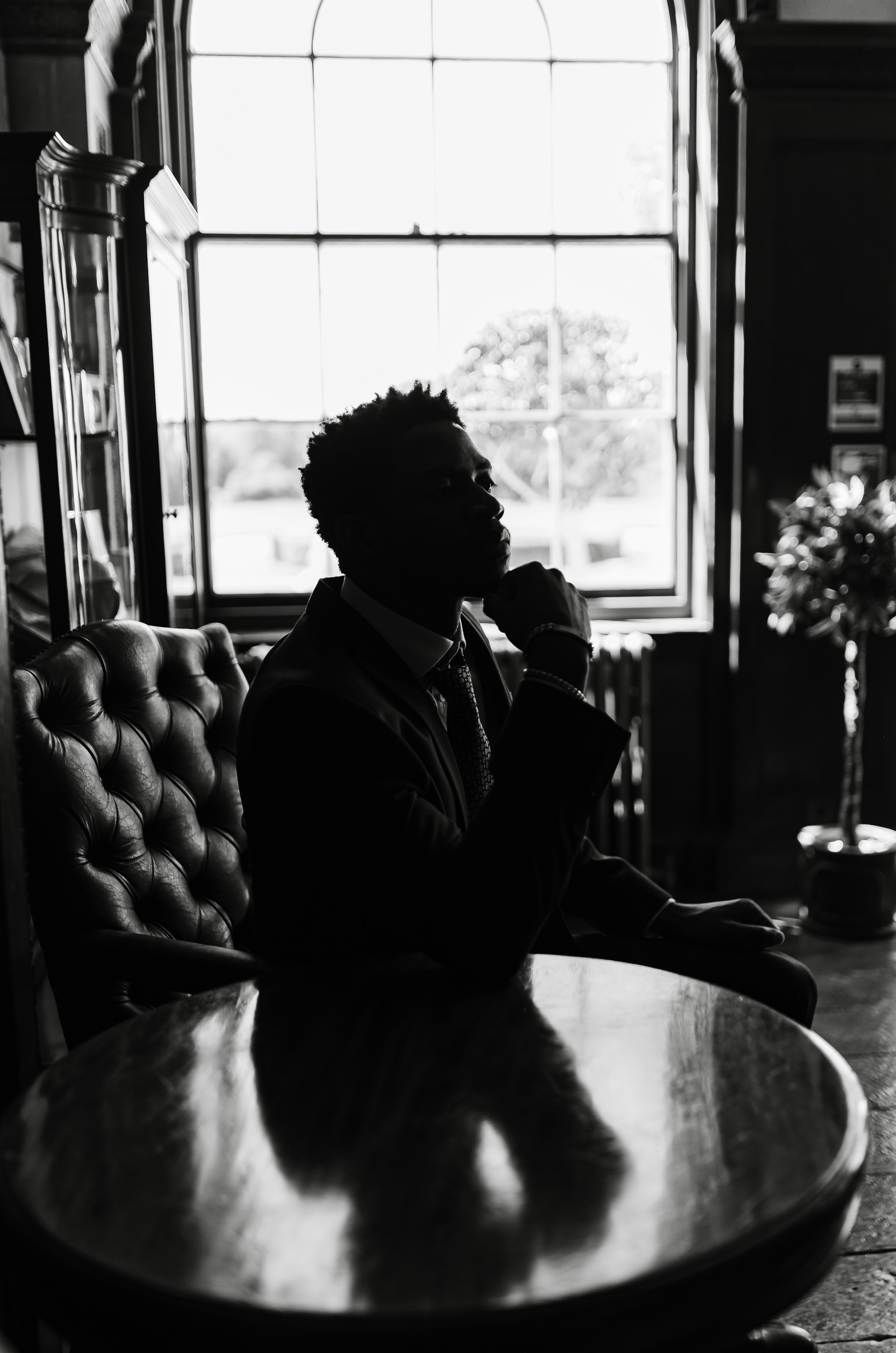 Regal Romance | Editorial Photoshoot at Gosfield Hall, London Estat. YES I DO PRODUCTION — Wedding photography&videography