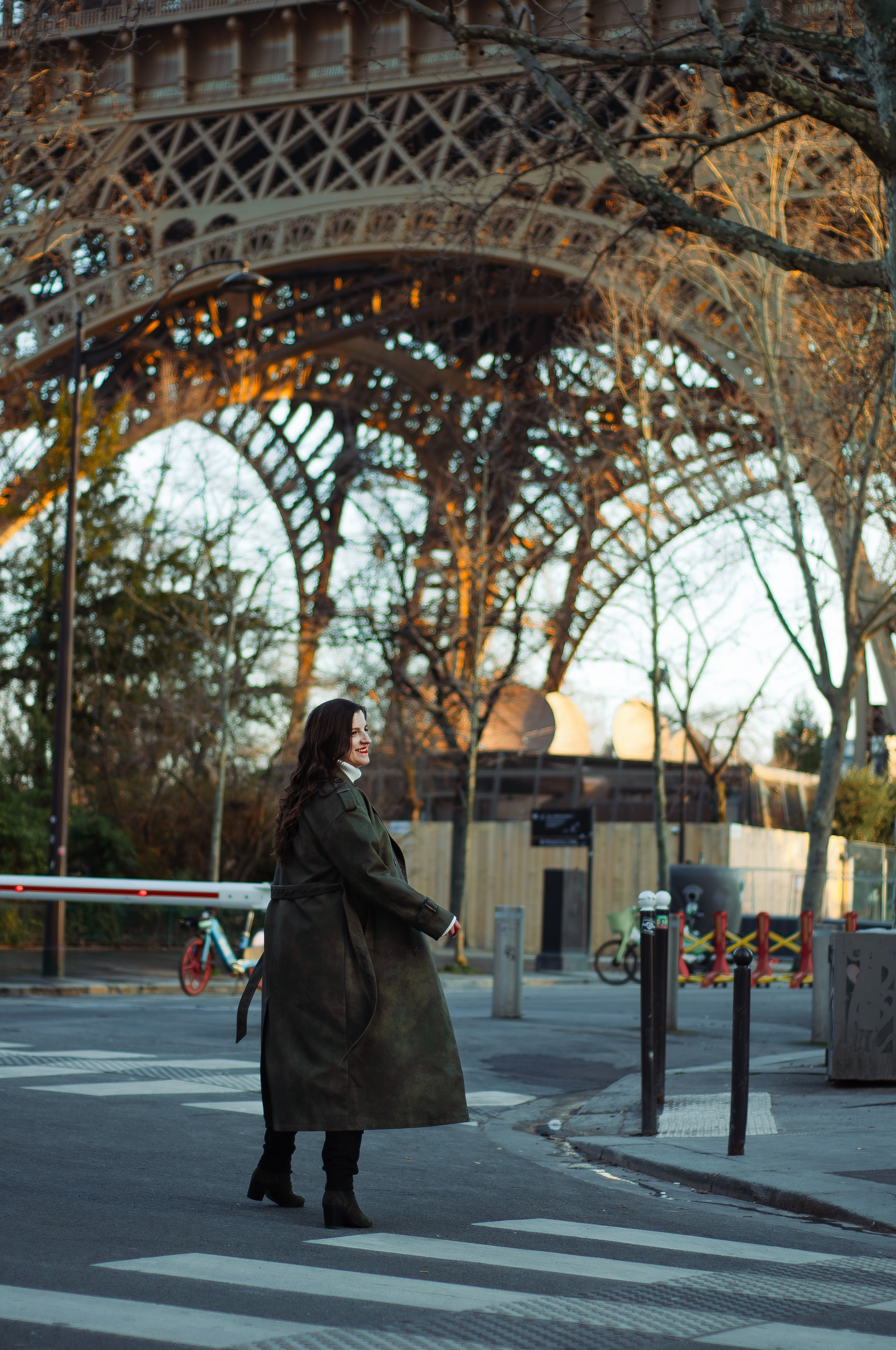 Фотосессия у Эйфелевой башни. Фотограф в Париже Полина Осипова