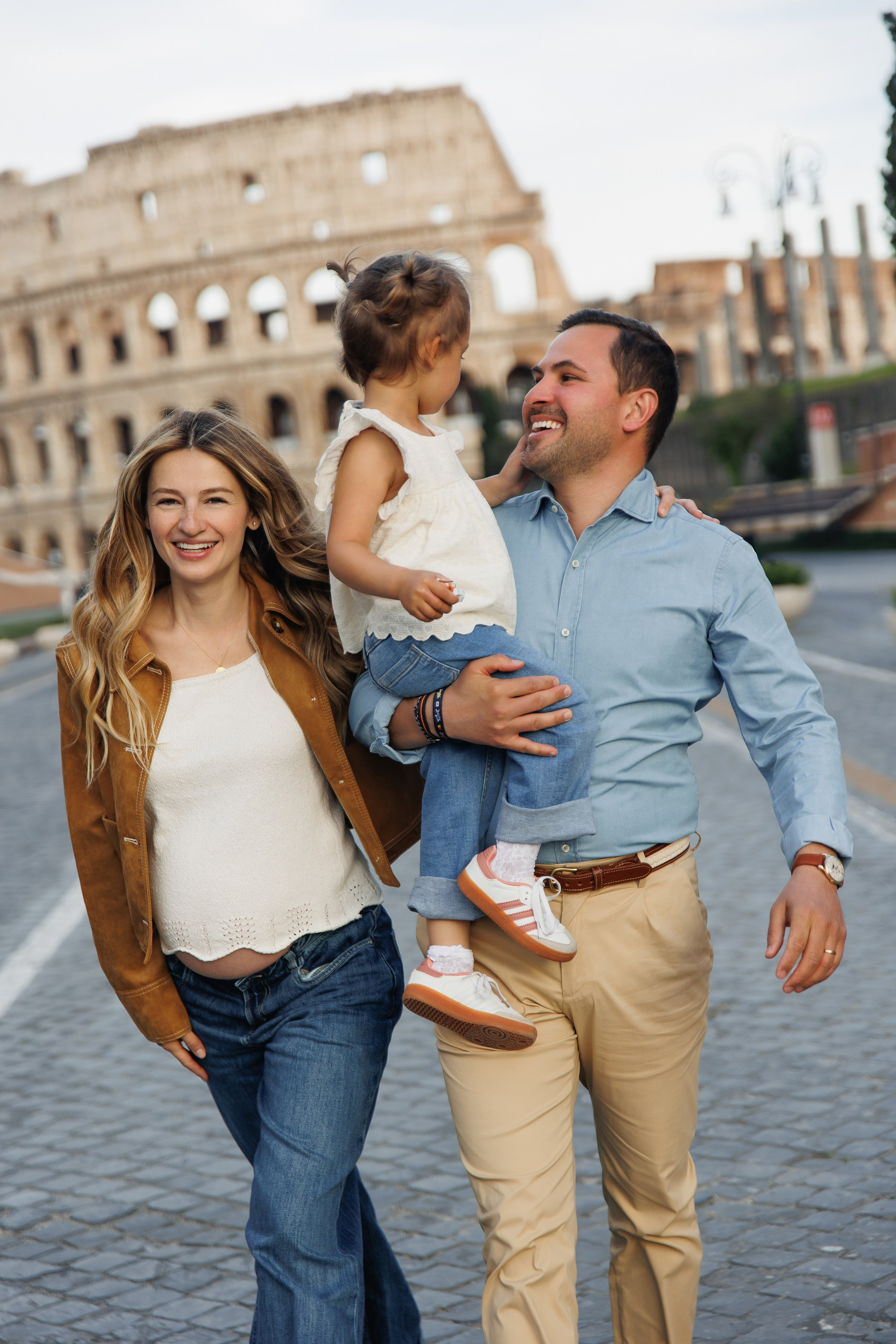 Famaly shooting in Rome. Wedding Photographer Rome Tuscany Como Sicily Puglia Amalfy Italy- Oksana Savenchuk