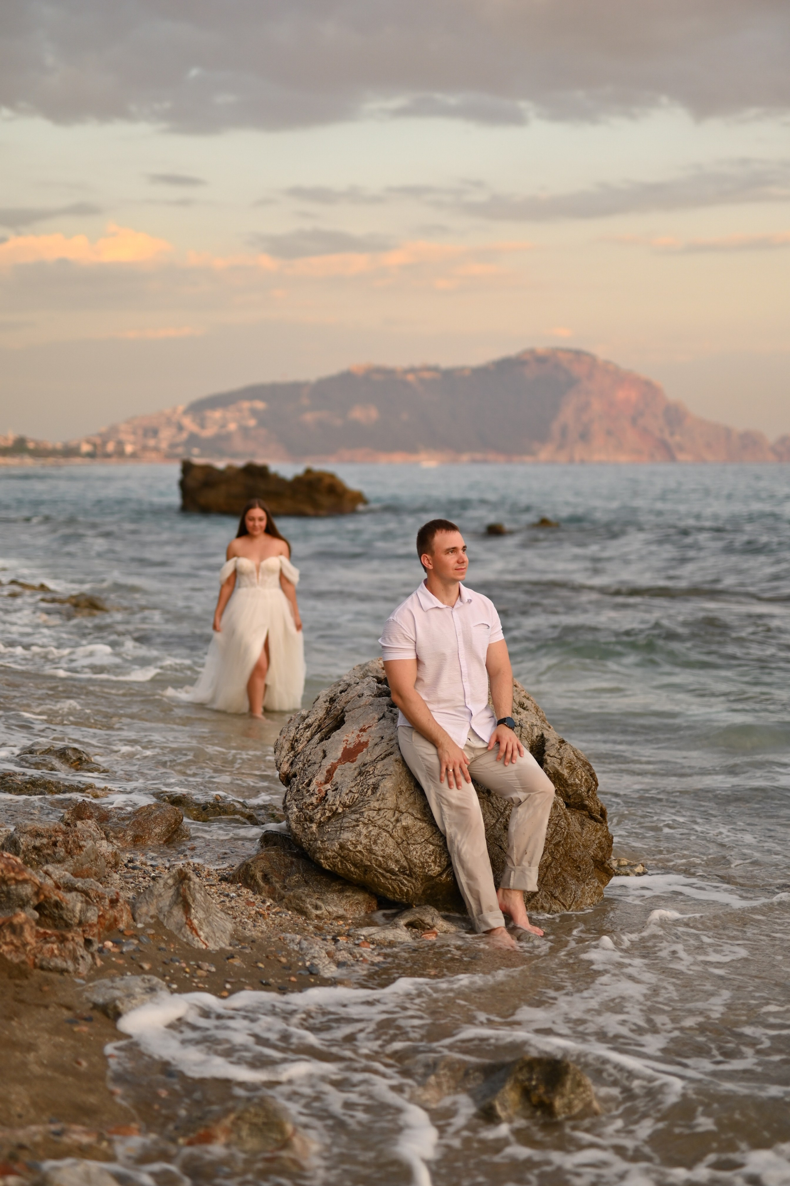 Свадебная съемка на пляже Клеопатра. Photographer in Alanya, Side, Manavgat. Türkiye